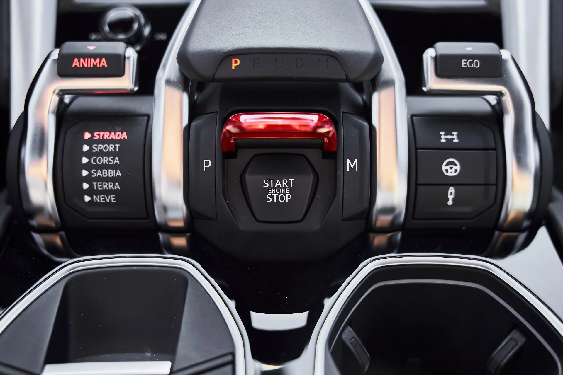 mph067_1263556797_Used_2024_Lamborghini_Urus_S_1780082944_78d4db841e