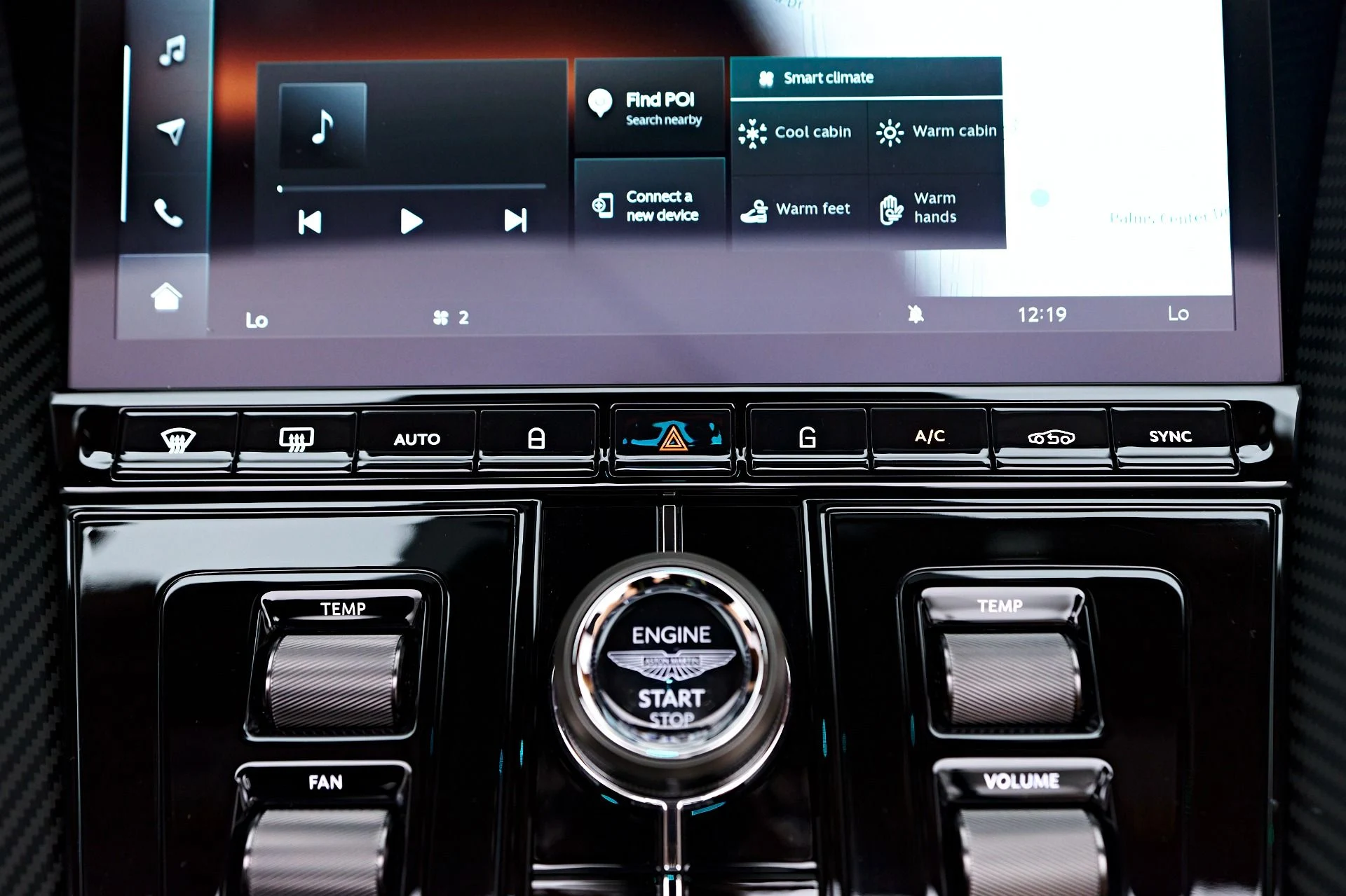 mph067_1270596392_Used_2024_Aston_Martin_DB_12_Volante_1731606794_5dad37cd82