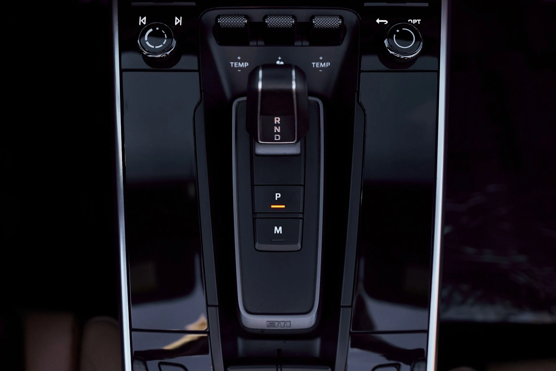 mph067_1297385833_Used_2023_Porsche_911_Turbo_S_1764903247_dd9ed6a632