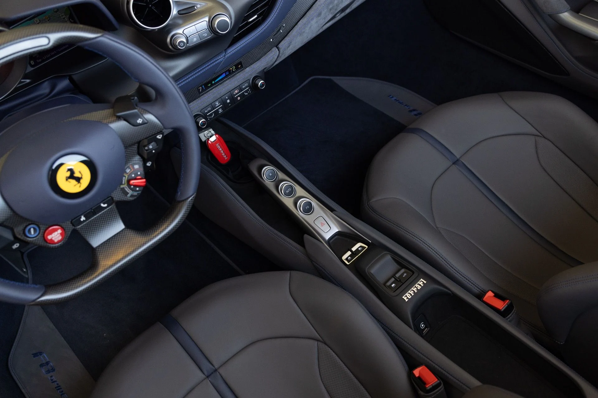 mph067_141287759_Used_2022_Ferrari_F8_Spider_1778622284_f3259f5352