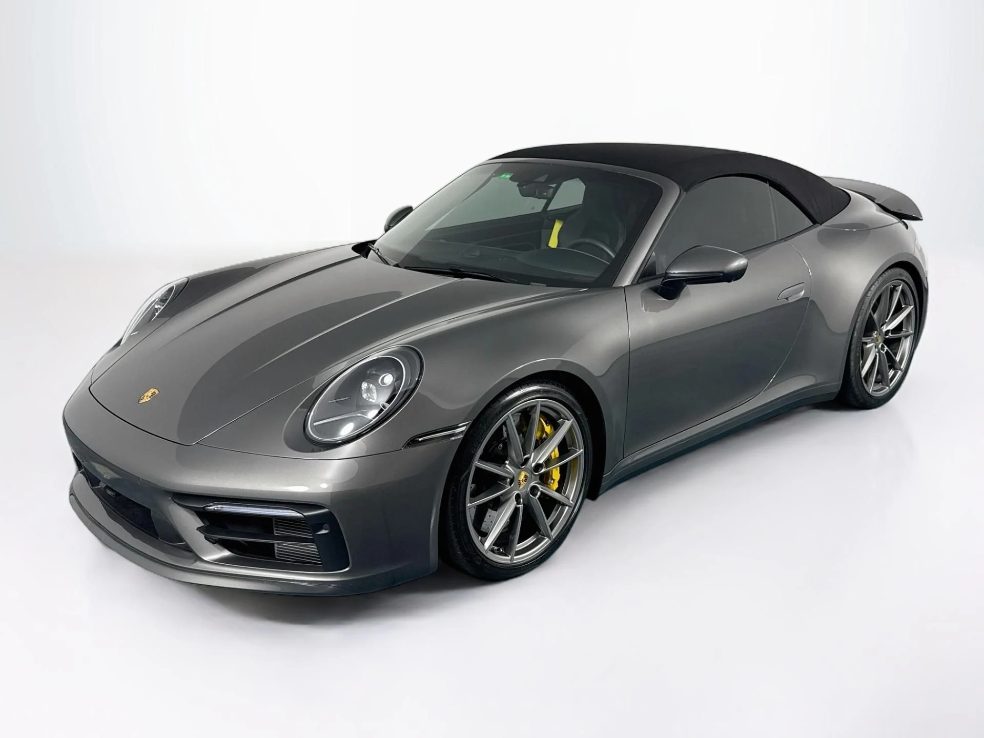 mph067_1435919975_Used_2020_Porsche_911_Carrera_S_1788553628_e8be625e2a
