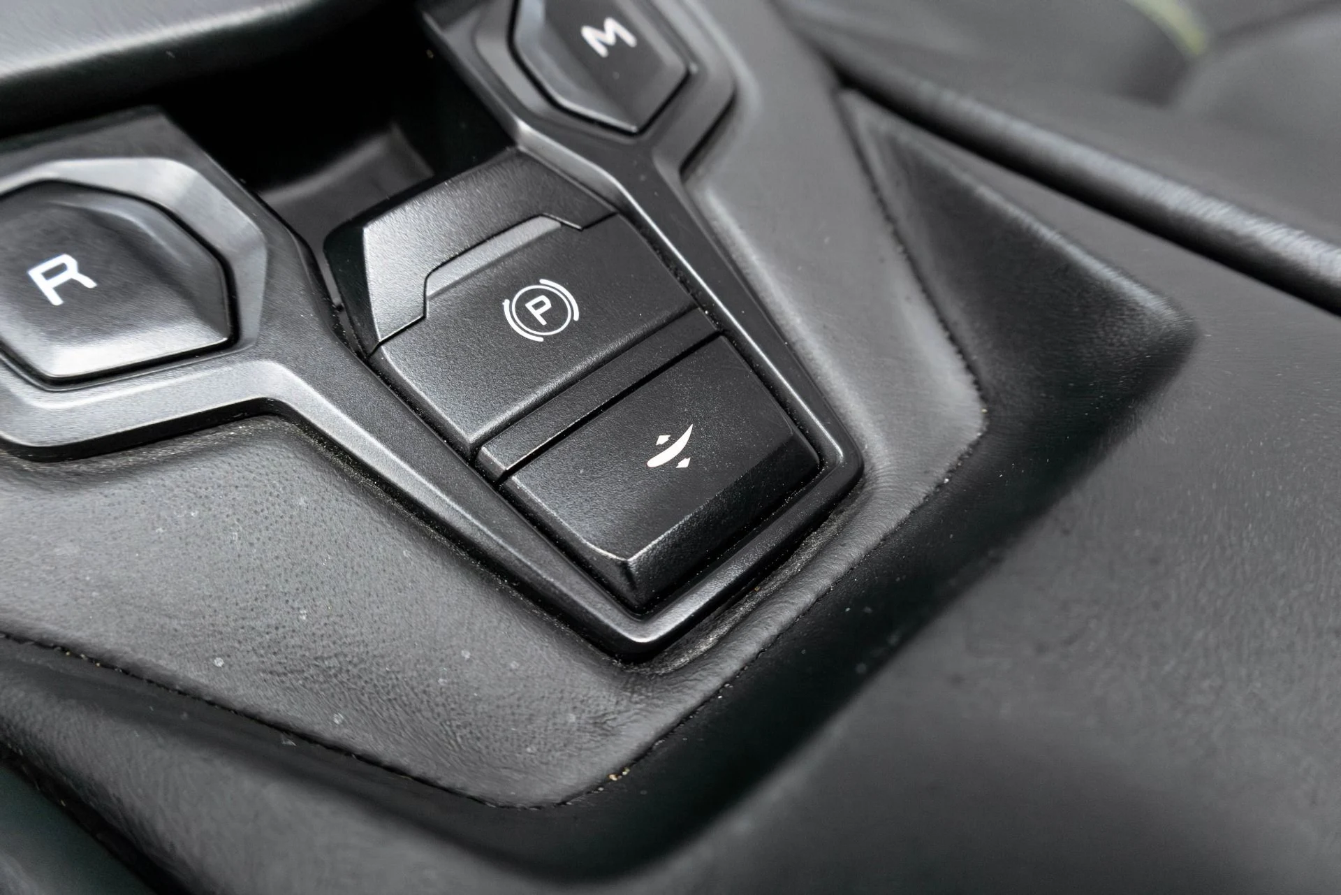 mph067_1505004571_Used_2015_Lamborghini_Aventador_LP_700_4_1780593182_608c1a304e