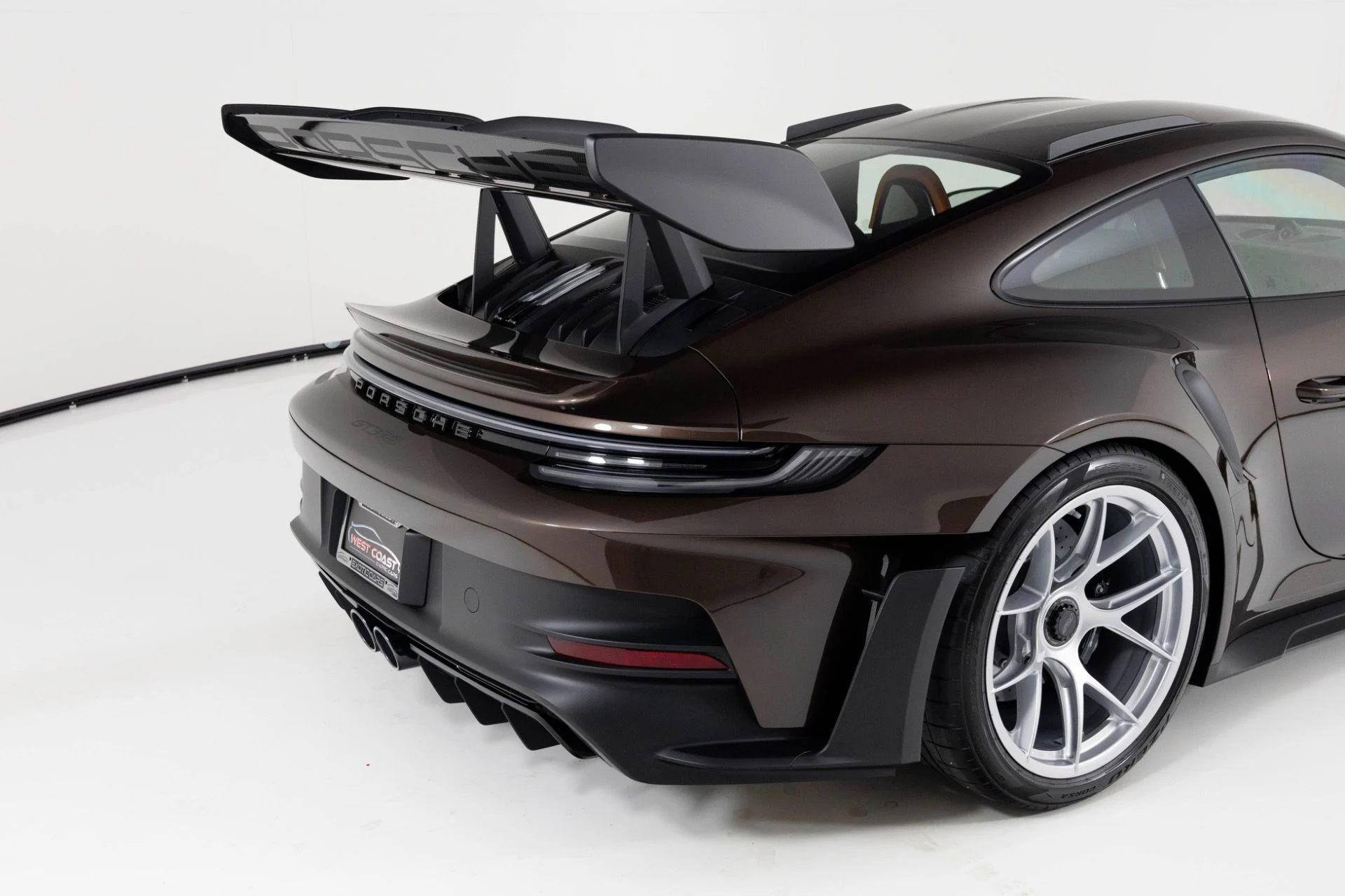 mph067_1546114883_Used_2025_Porsche_911_GT_3_RS_1764100573_c58e4f08a3