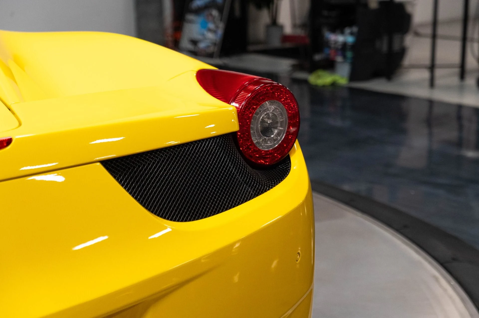 mph067_161247867_Used_2010_Ferrari_458_Italia_1783118386_835c58ecde