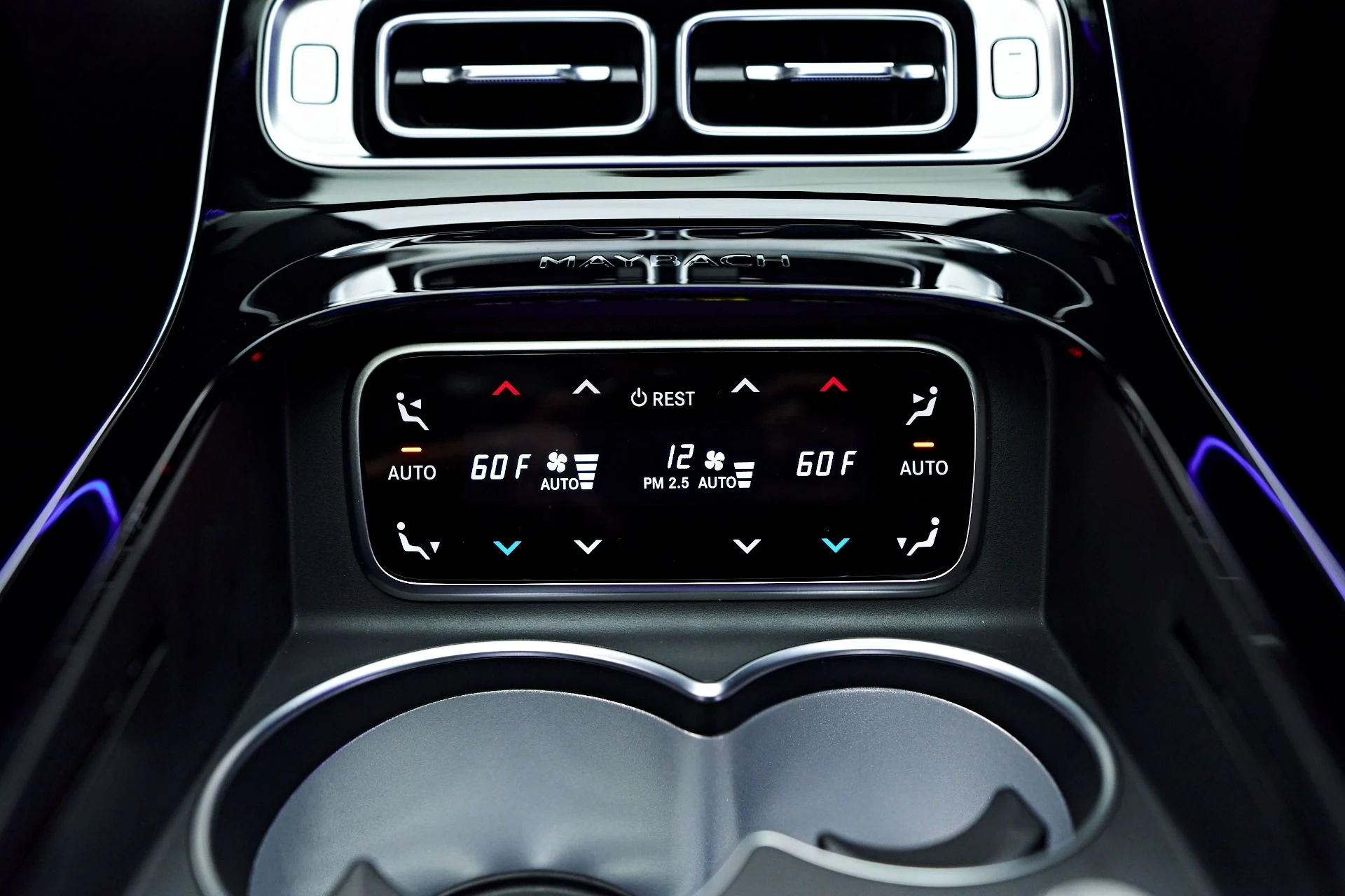 mph067_1720701350_Used_2024_Mercedes_Benz_S_Class_Maybach_S_680_1749232025_9d180984dc