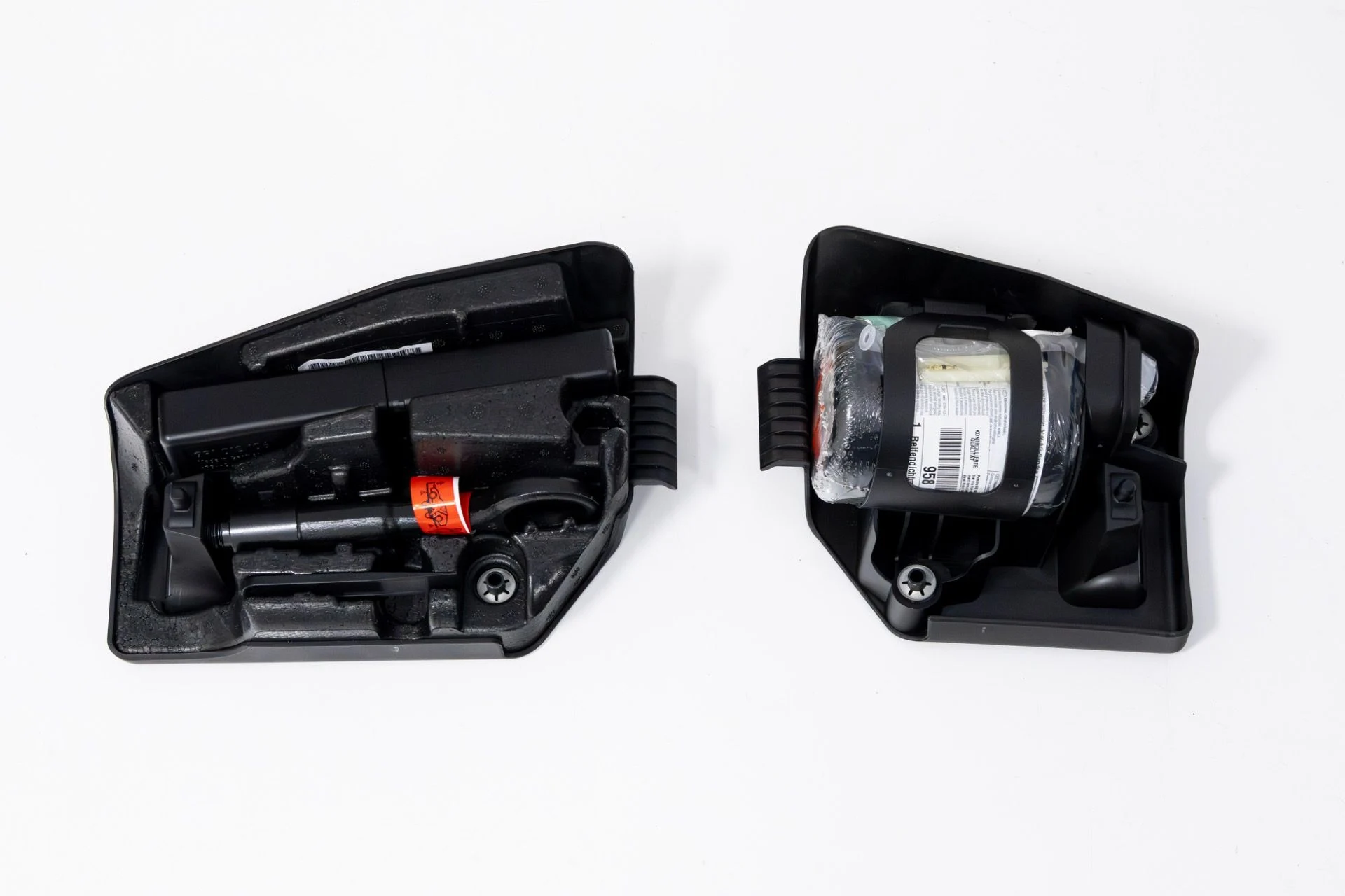 mph067_1731980485_Used_2018_Porsche_911_GT_2_RS_1766512611_07954dd282