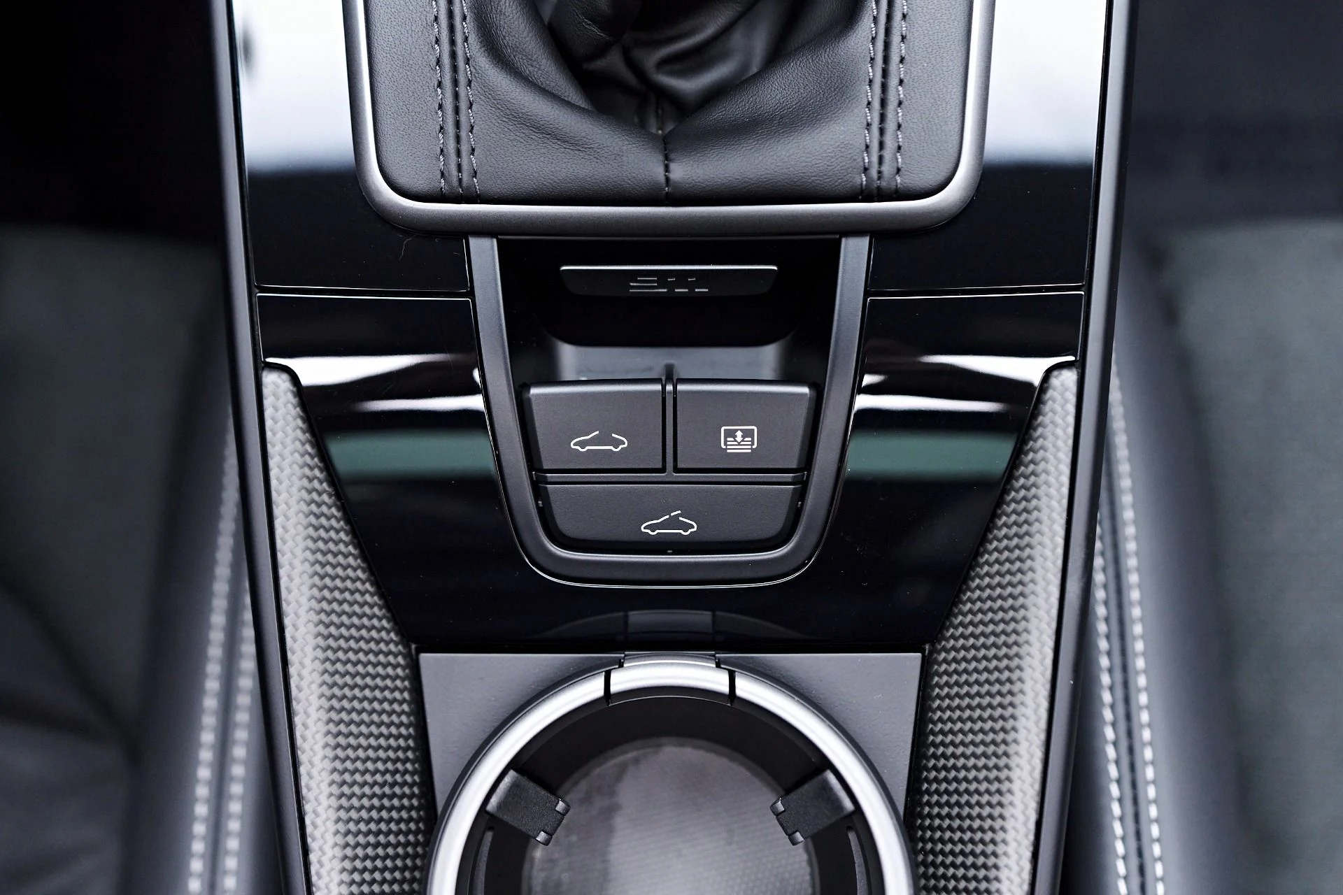 mph067_1772038905_Used_2024_Porsche_911_Carrera_4_GTS_1753409003_66d3a0ca5d