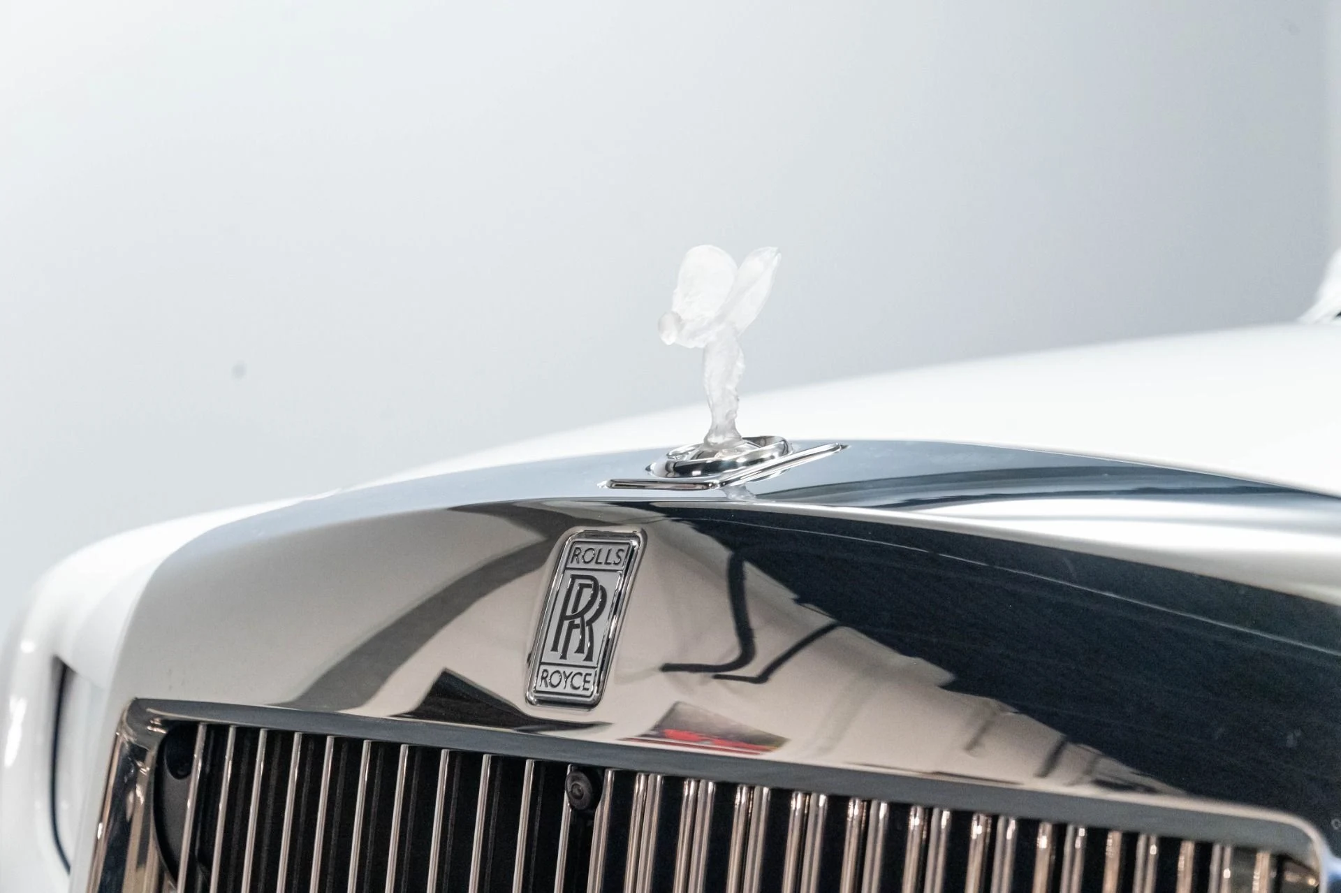 mph067_1787645614_Used_2019_Rolls_Royce_Phantom_1787168421_ba8a4be3bd