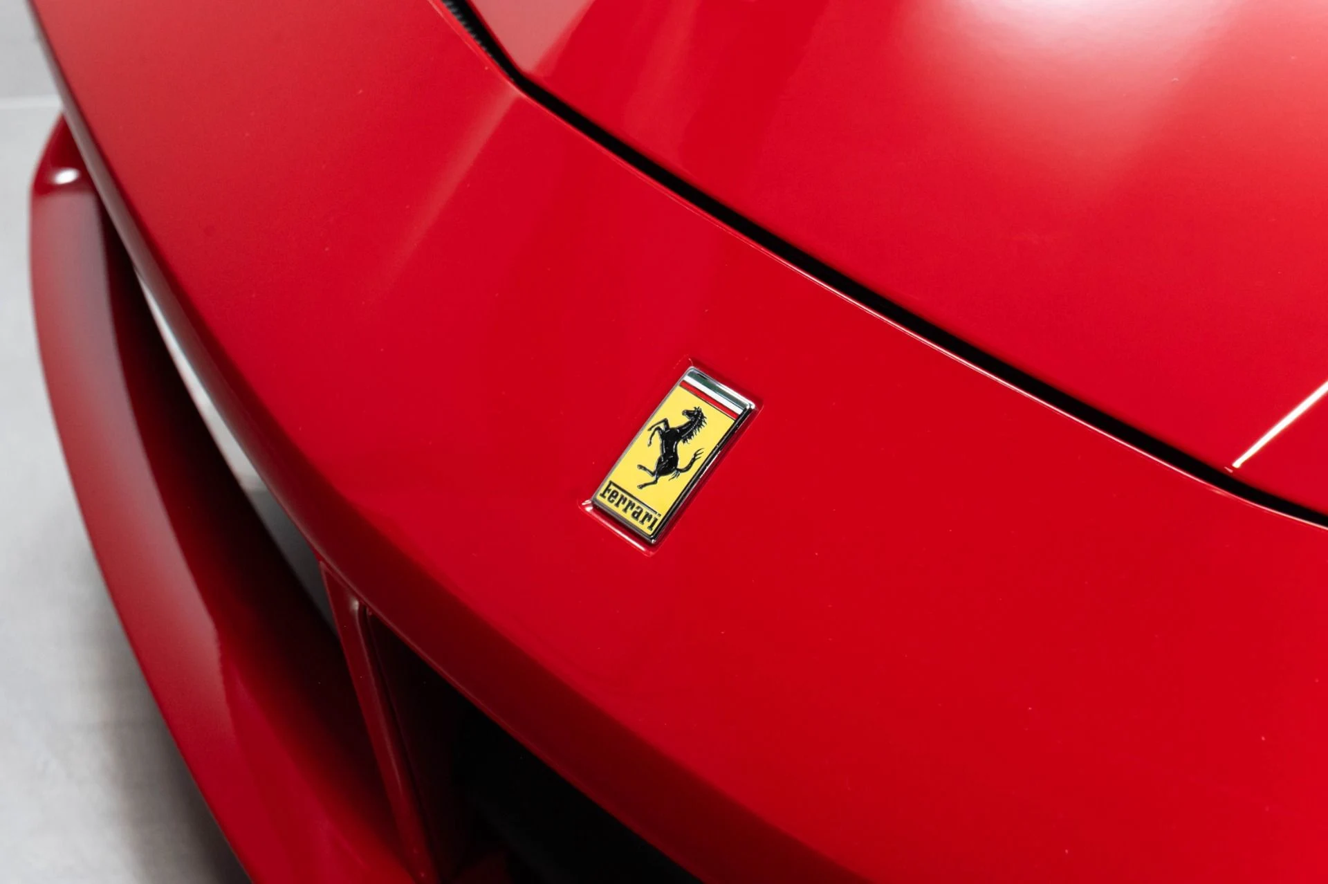 mph067_185485825_Used_2018_Ferrari_488_GTB_1785189078_5f69f98dce