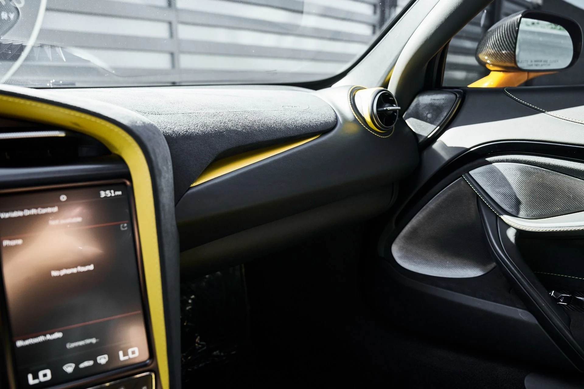 mph067_1949314596_Used_2019_Mc_Laren_720_S_1774056768_0a335ece32