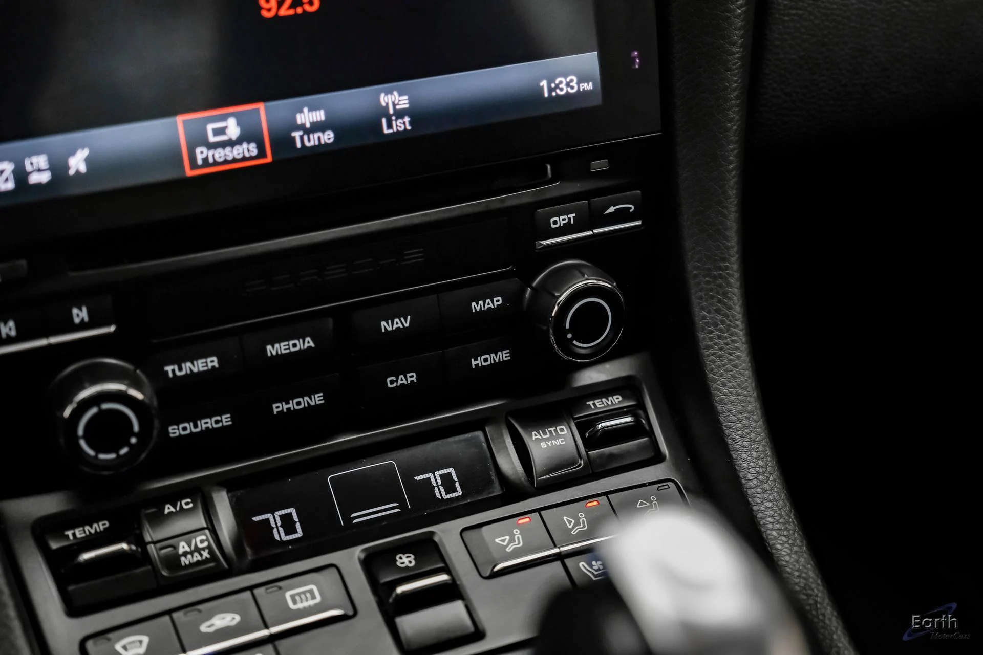 mph067_1974853706_4ab48a576a9eb86db8241553bca4ad60x_9434727f51