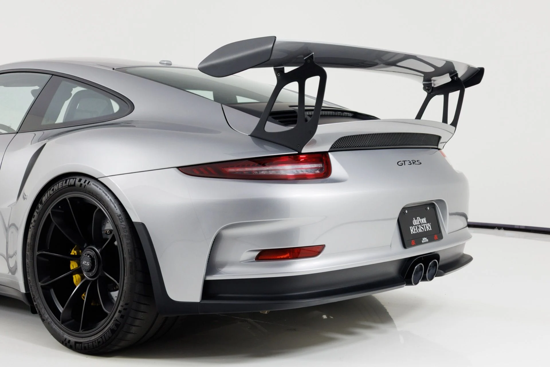 mph067_1981918935_Used_2016_Porsche_911_GT_3_RS_1782496730_385939baff