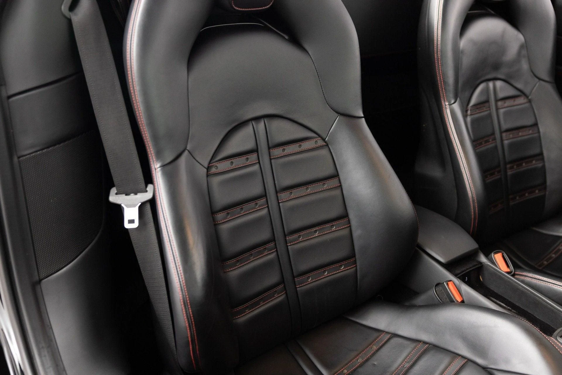 mph067_2011607302_Used_2017_Ferrari_488_Spider_1787836797_88de779875