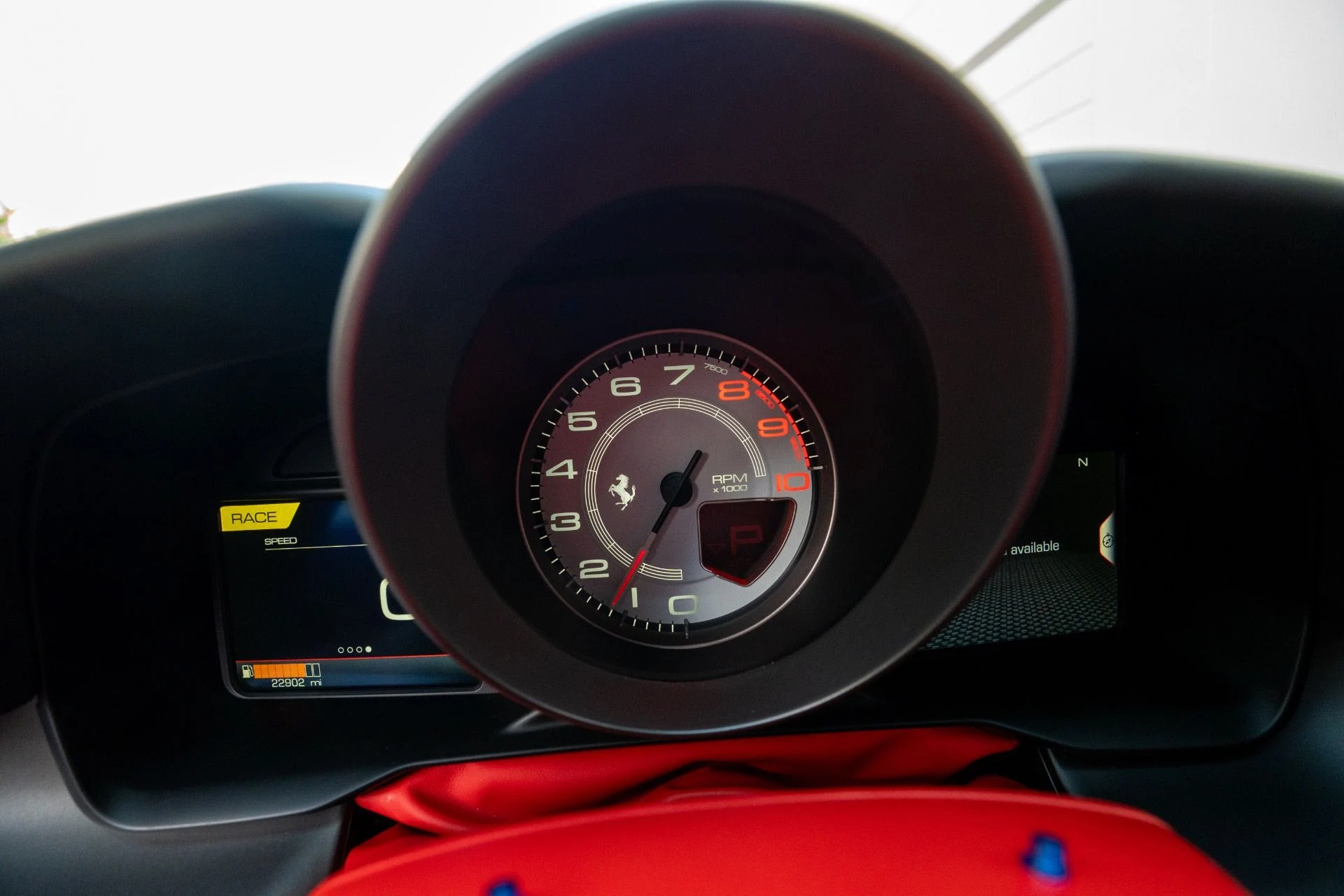 mph067_2084967653_Used_2021_Ferrari_F8_Tributo_1763762778_c94182cf56