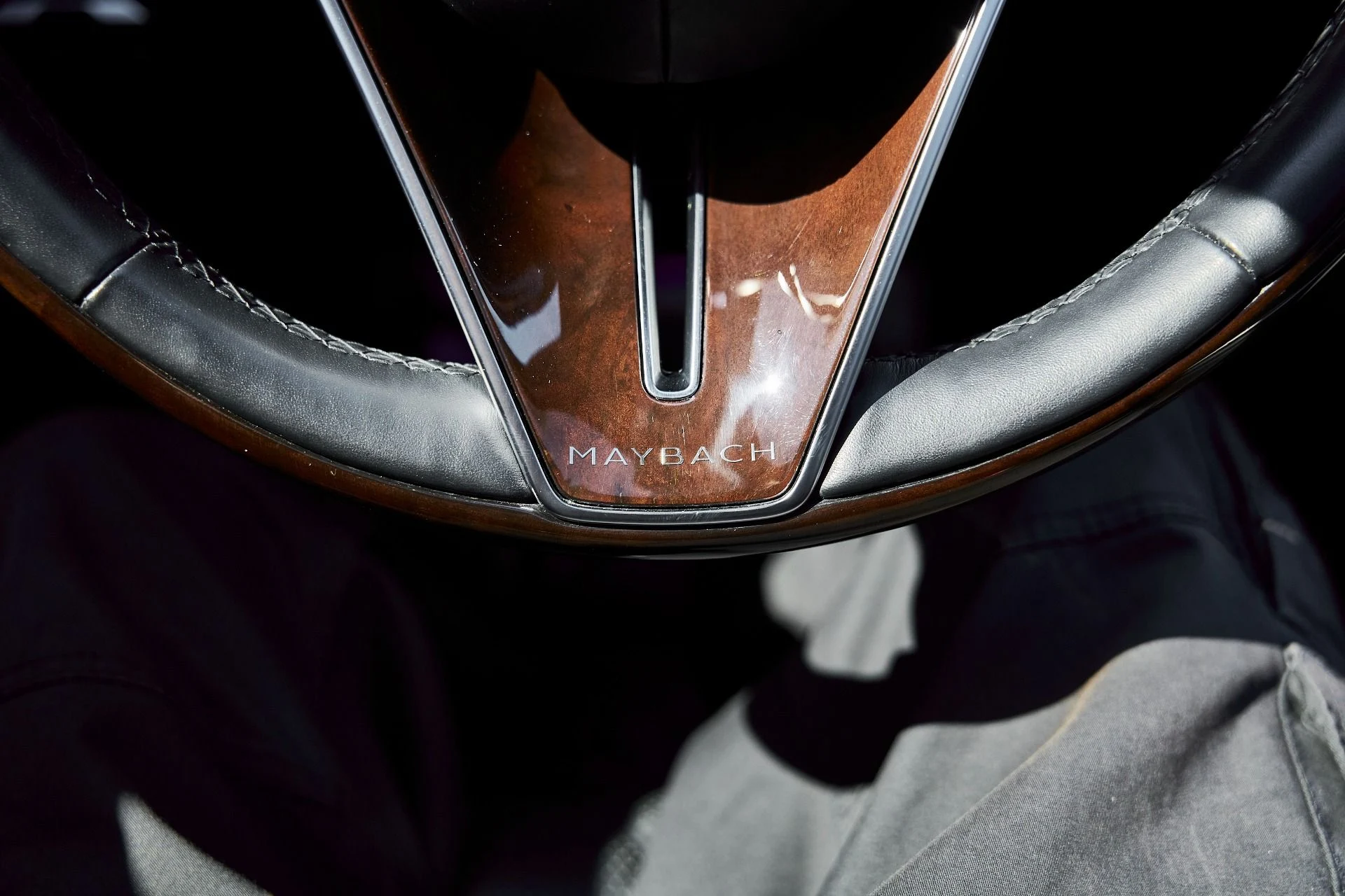 mph067_2106460607_Used_2021_Mercedes_Benz_S_Class_Maybach_S_580_1773278776_05aa273092