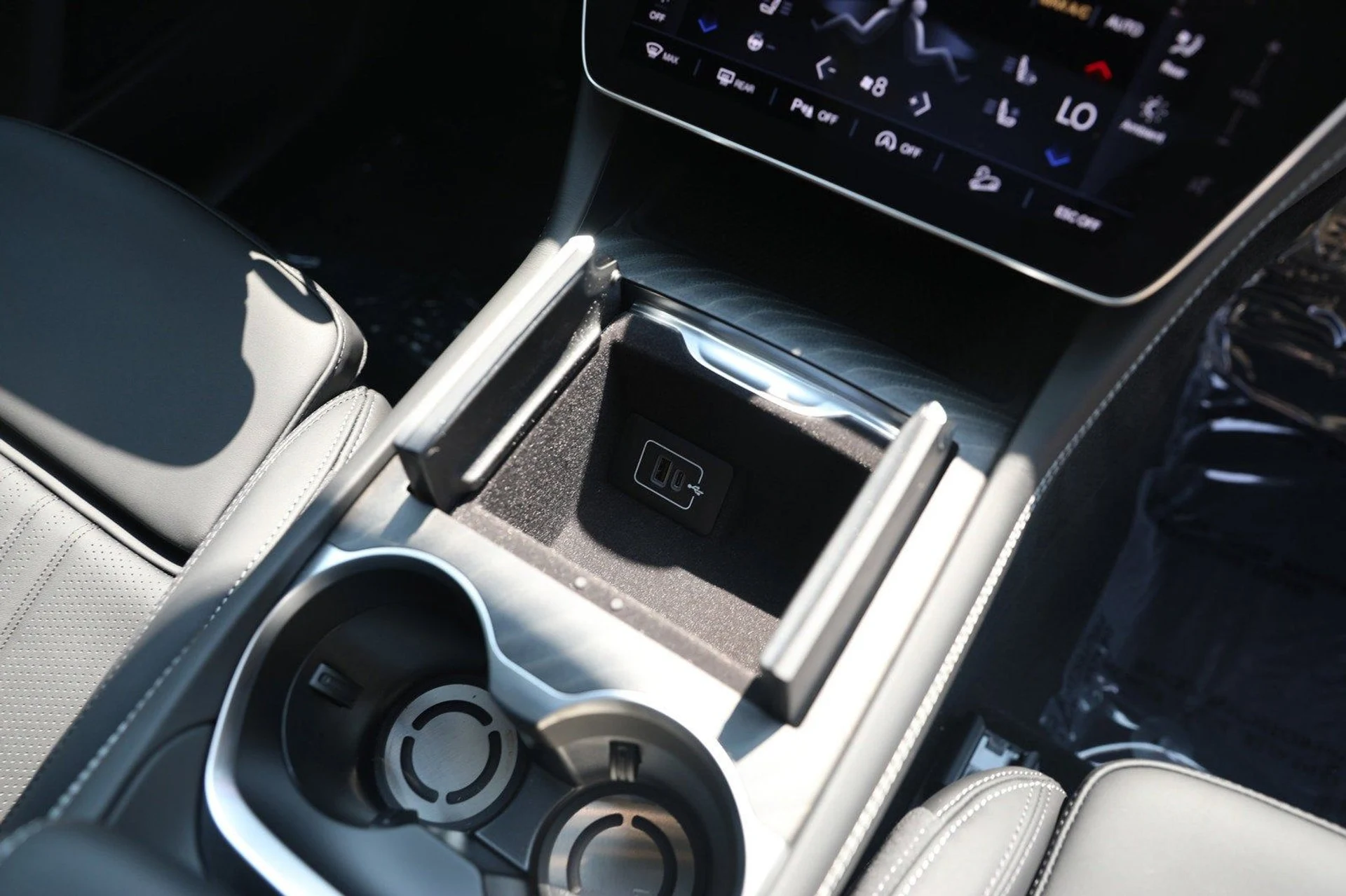 mph067_2118138949_55bbceee68df42dc9595c272c0385b7a_e466ede75d