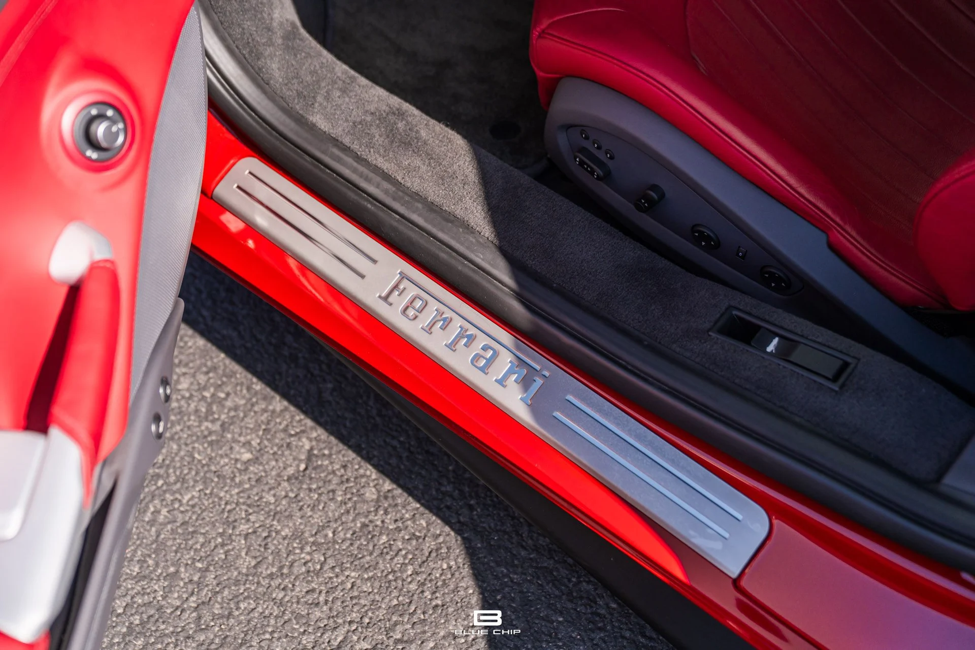 mph067_213246136_67f5b08d3b5ad6739e7abc0a_BC_488_GTB_70th_Silver_Roof_133_0ad3d2995f