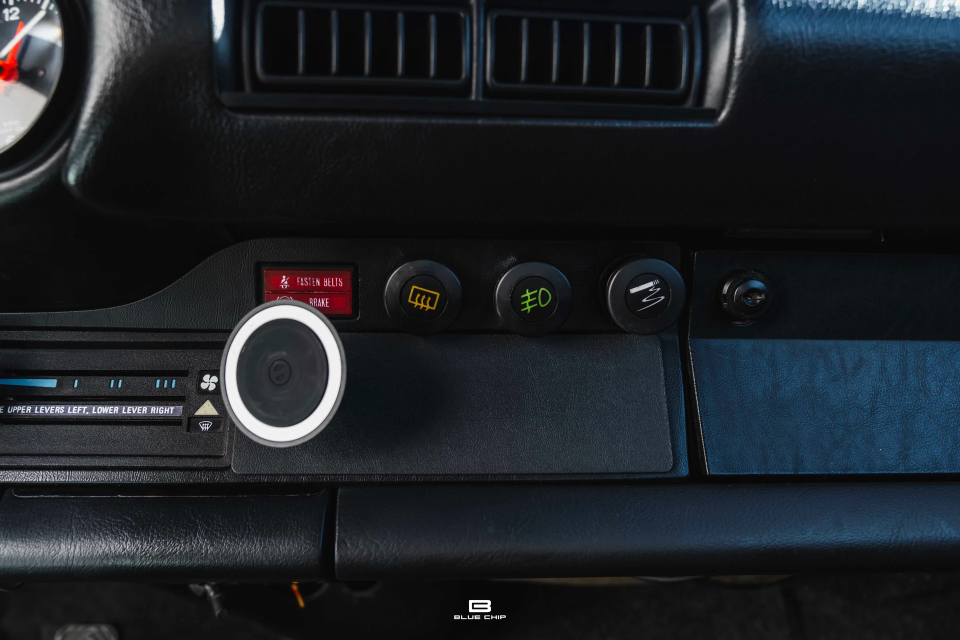 mph067_2334334066_69558b10cdf5534ed9dc86ba_A7409803_3ec8873915