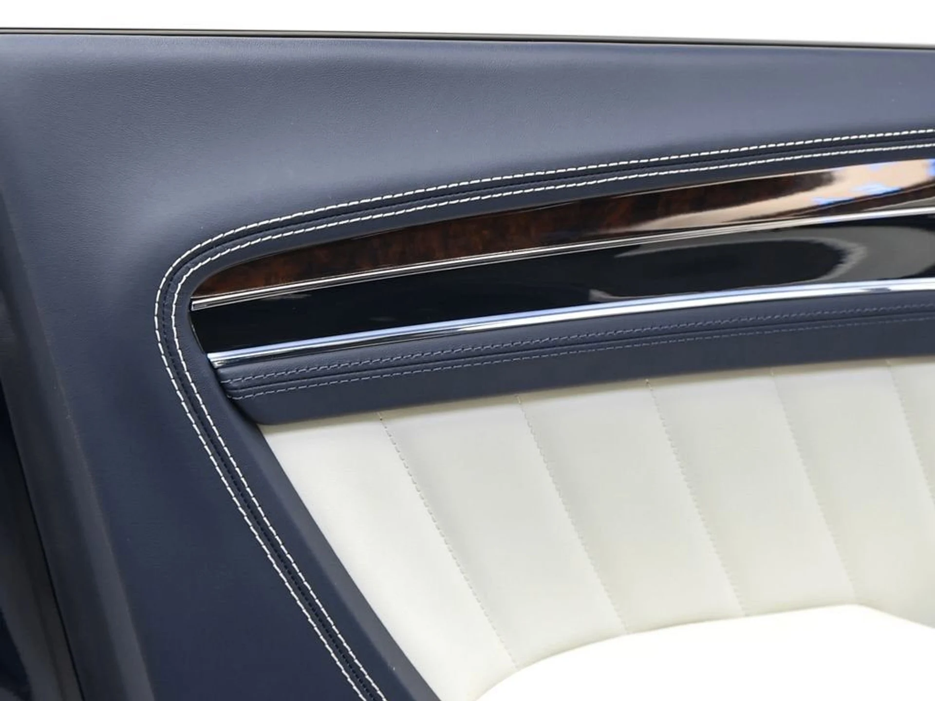 mph067_2366381734_68_7010ec08ef