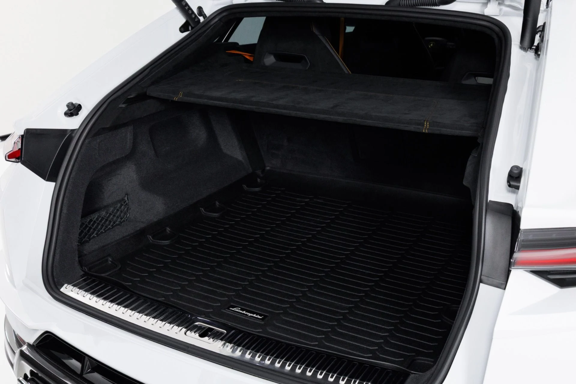 mph067_2381540285_Used_2024_Lamborghini_Urus_Performante_1780601152_ae35e3f1a7
