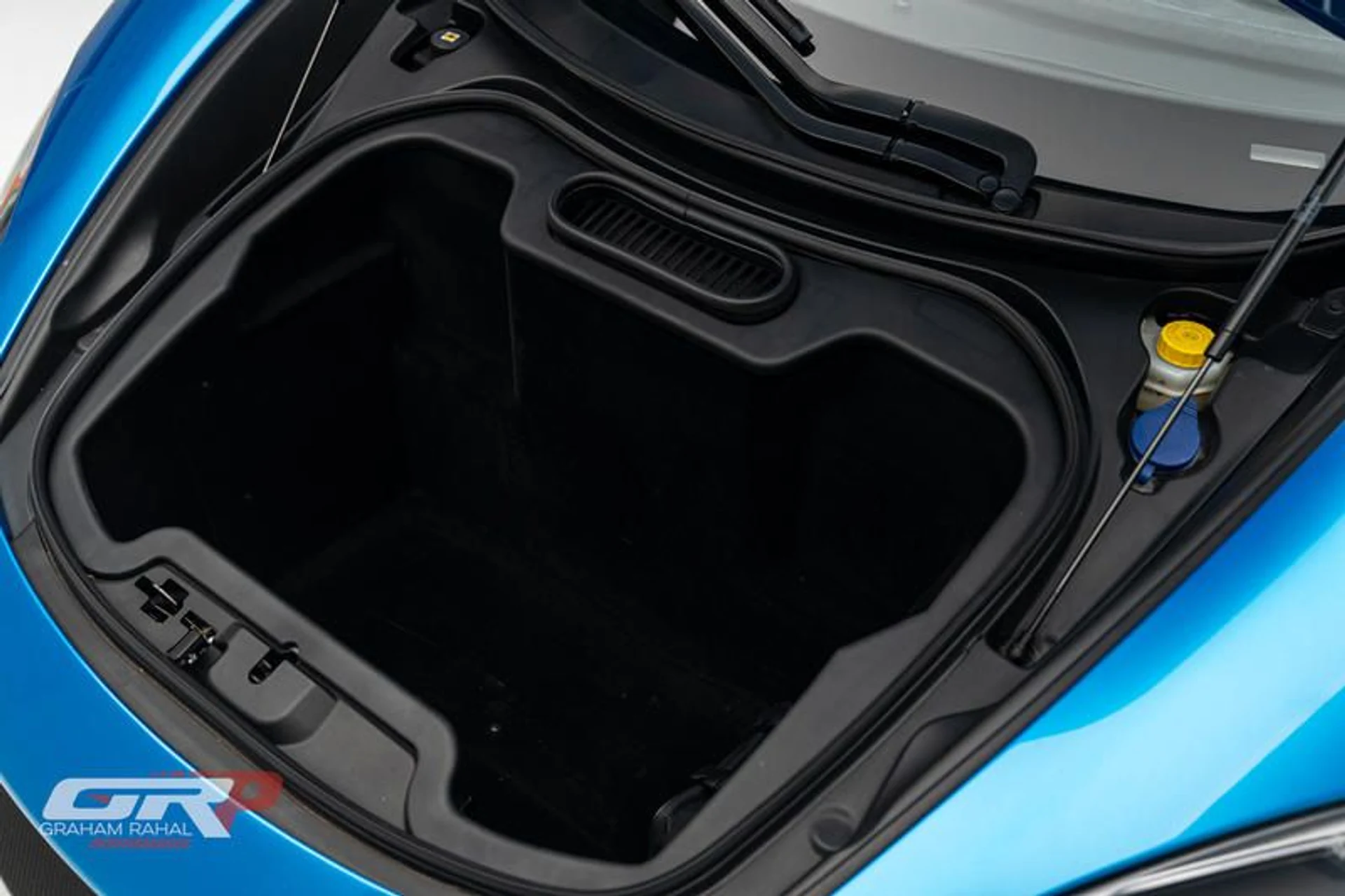 mph067_2478501660_6_FF_2_AF_11_1_AF_1_4_AC_2_9106_A1_B612_D162_B0_2c00b9374d