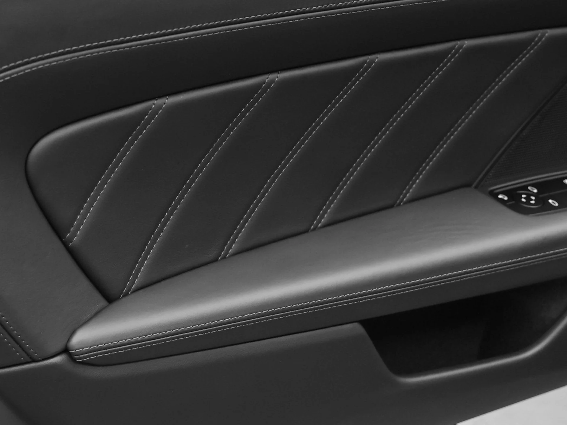 mph067_2485832480_68_b6066a28dc