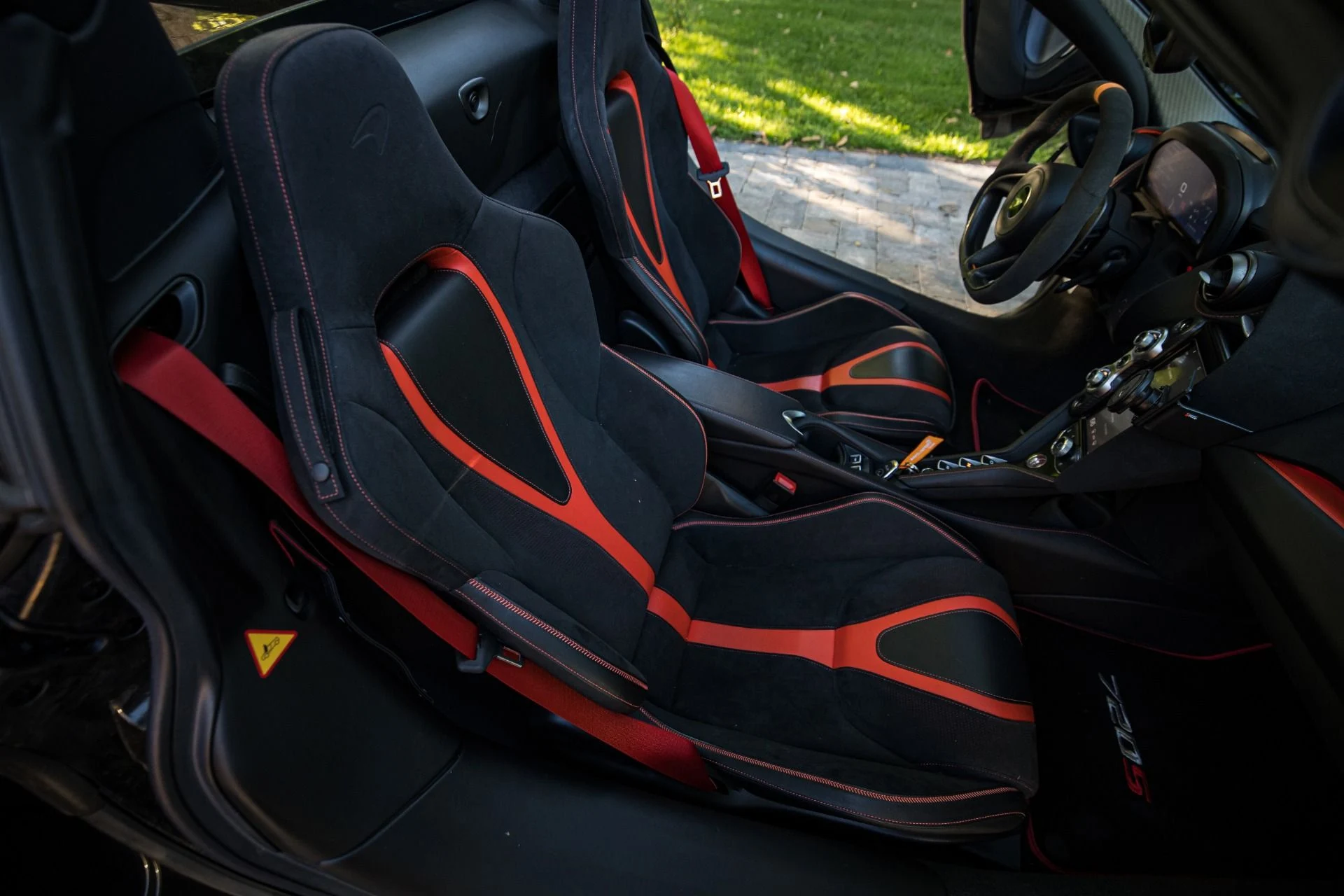 mph067_2494827013_Used_2021_Mc_Laren_720_S_Spider_Performance_1783721873_70bf074260
