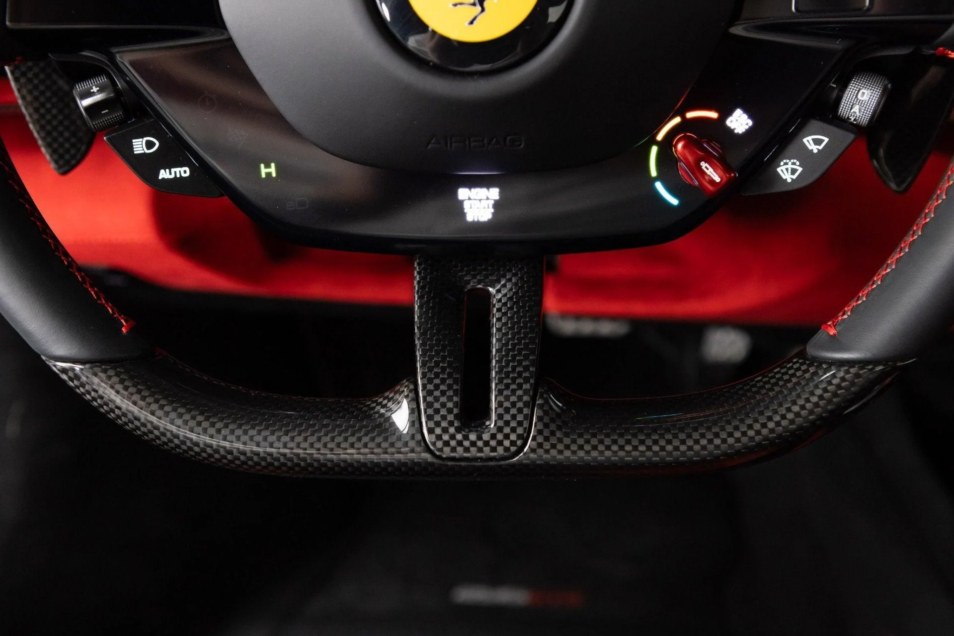 mph067_2516402925_Used_2024_Ferrari_296_GTB_1777368331_c004db9e5d