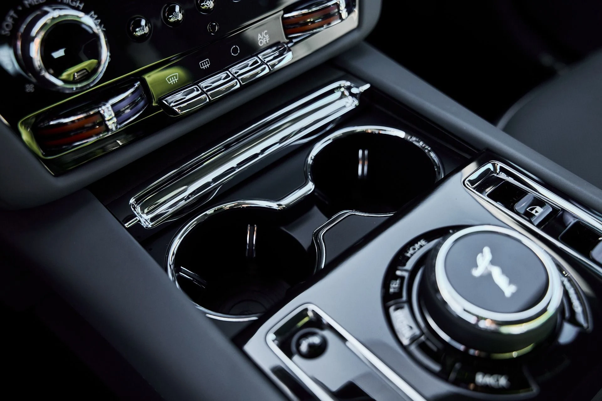 mph067_2536032558_Used_2024_Rolls_Royce_Spectre_Mansory_1776840148_4c4ec0b374