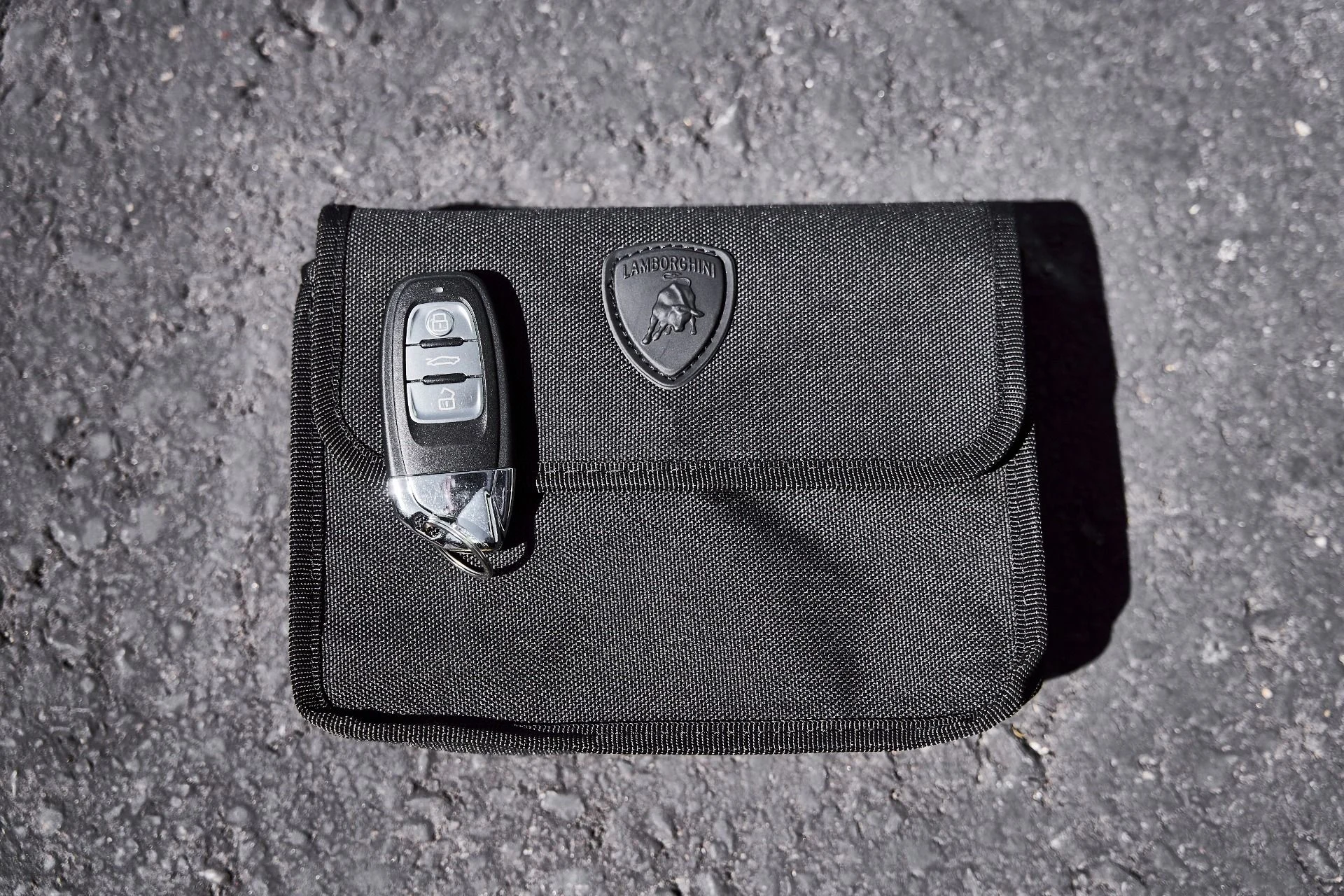 mph067_2558516782_Used_2024_Lamborghini_Huracan_Sterrato_Base_1774300191_5a4aba87ac