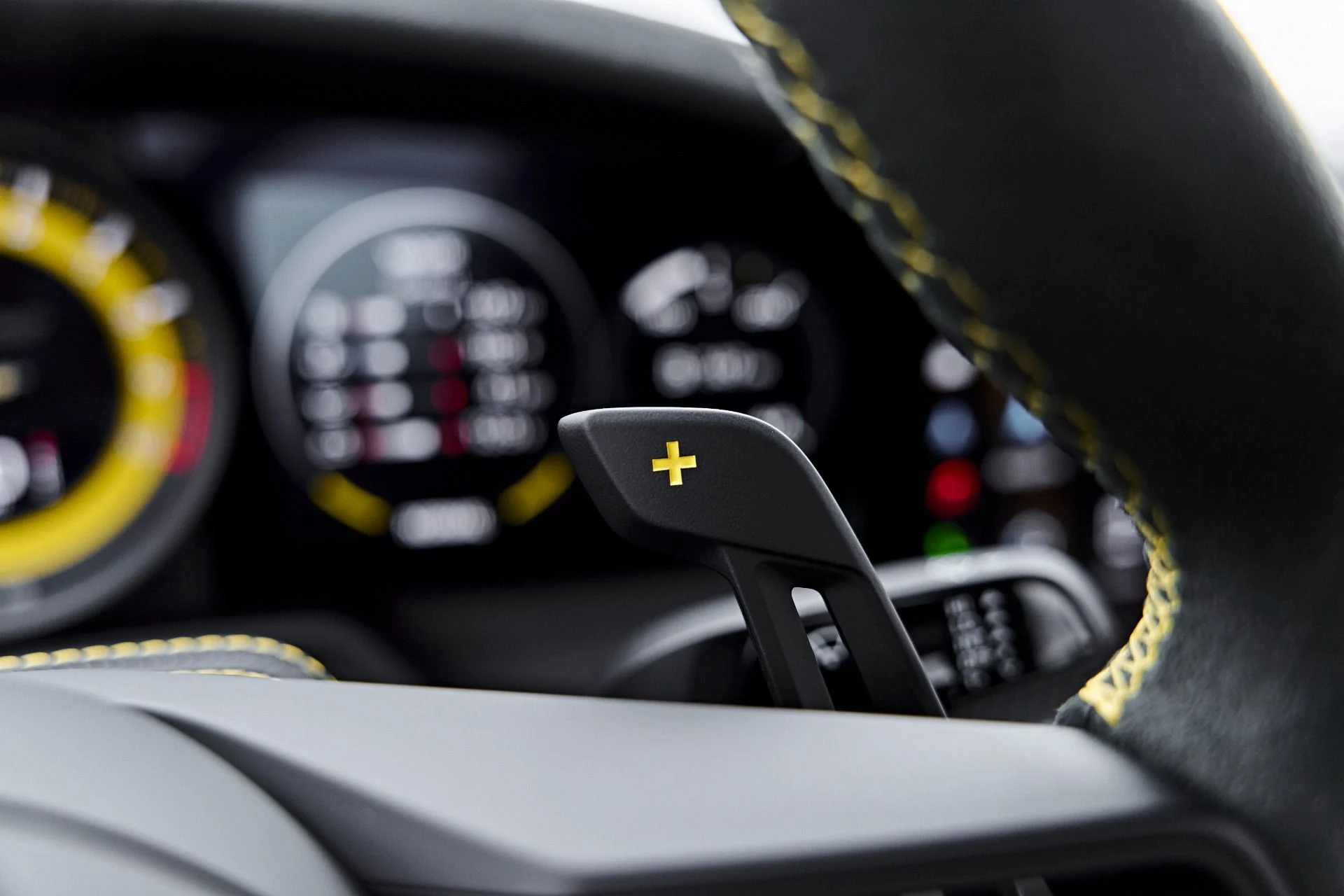 mph067_2561517562_Used_2025_Porsche_911_GT_3_RS_1790364184_60517a51a2