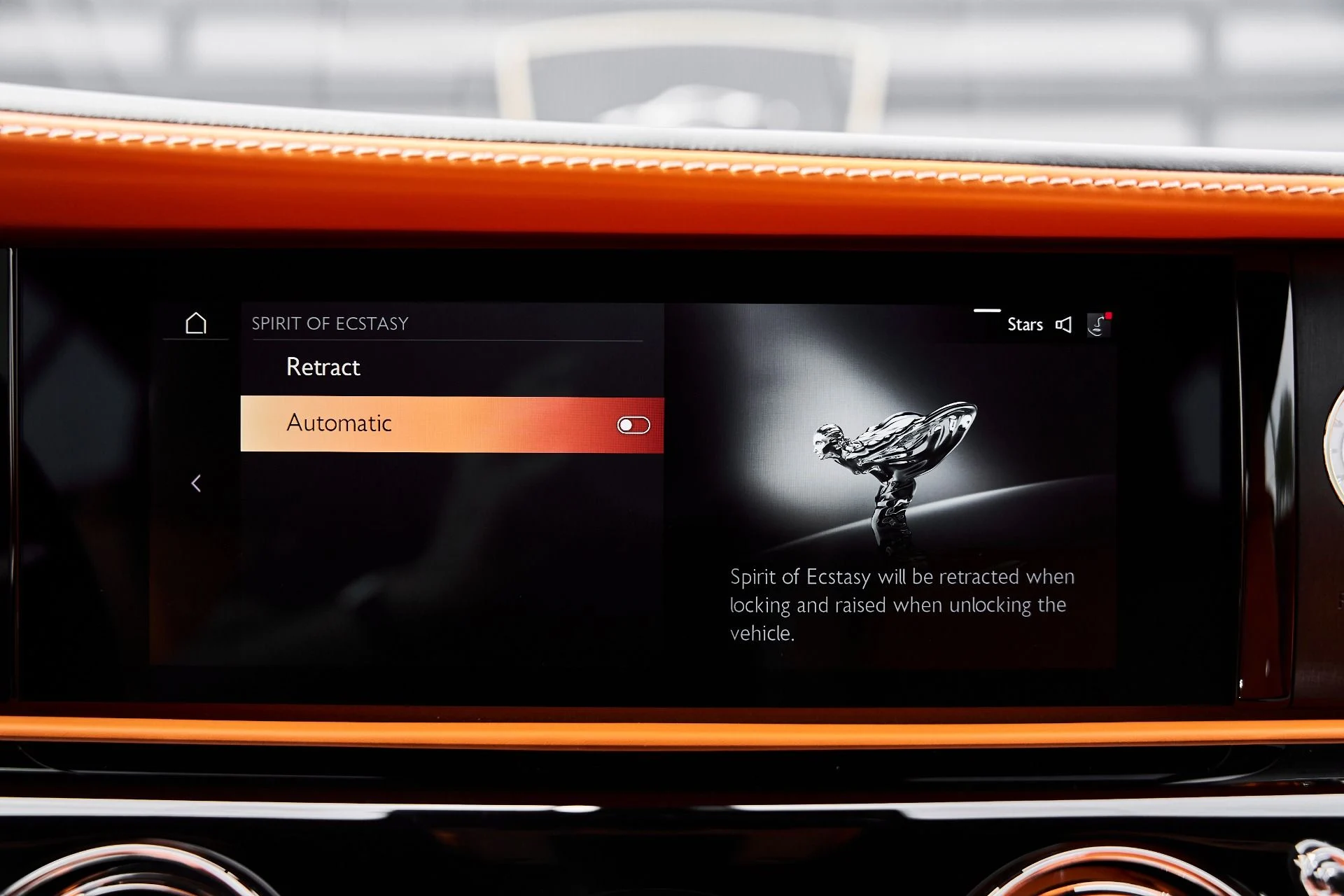 mph067_2621359920_Used_2025_Rolls_Royce_Spectre_Base_1775928296_536012db2d