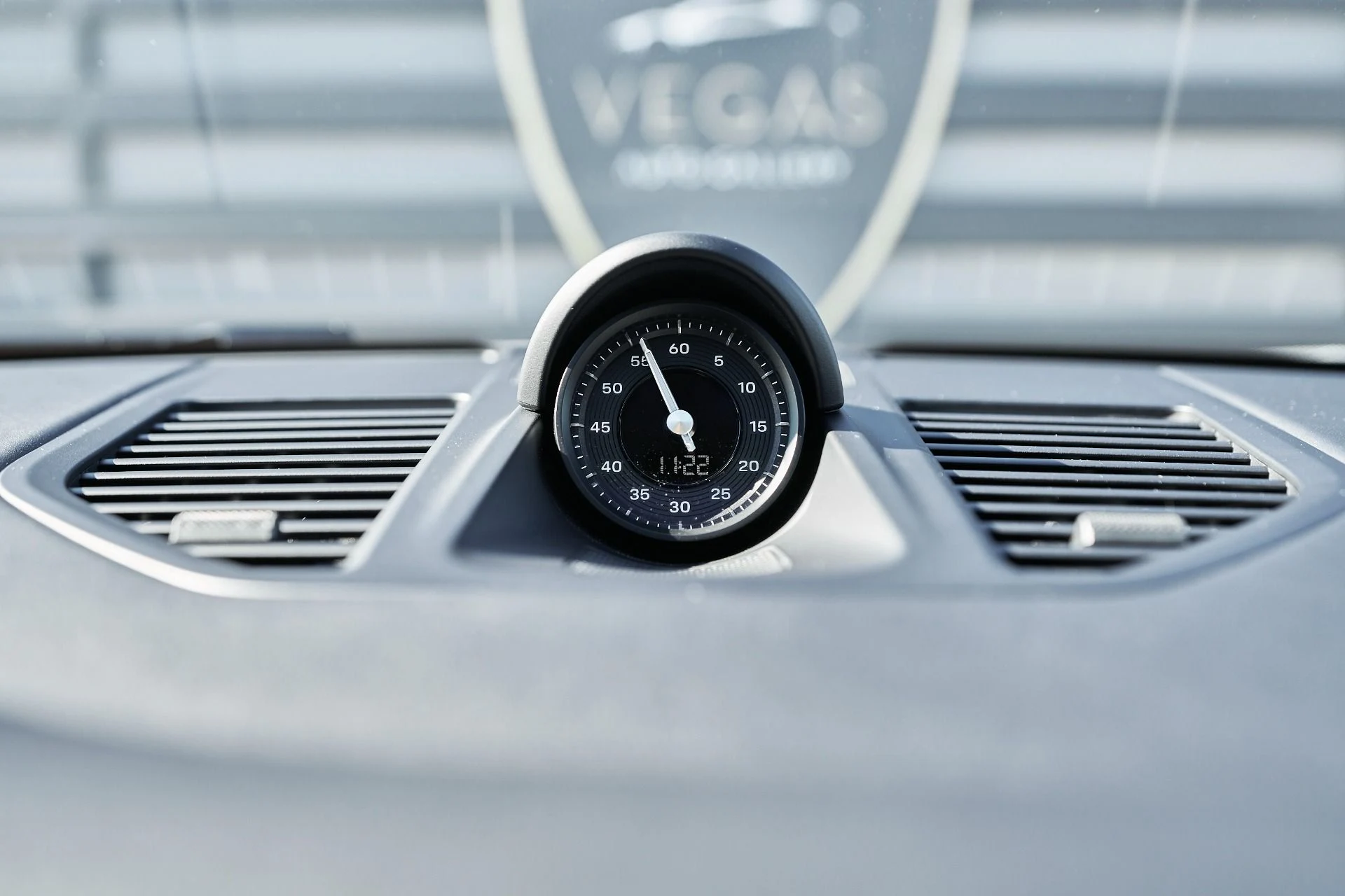 mph067_2719898403_Used_2024_Porsche_911_Carrera_S_1763676183_8f9269aa28