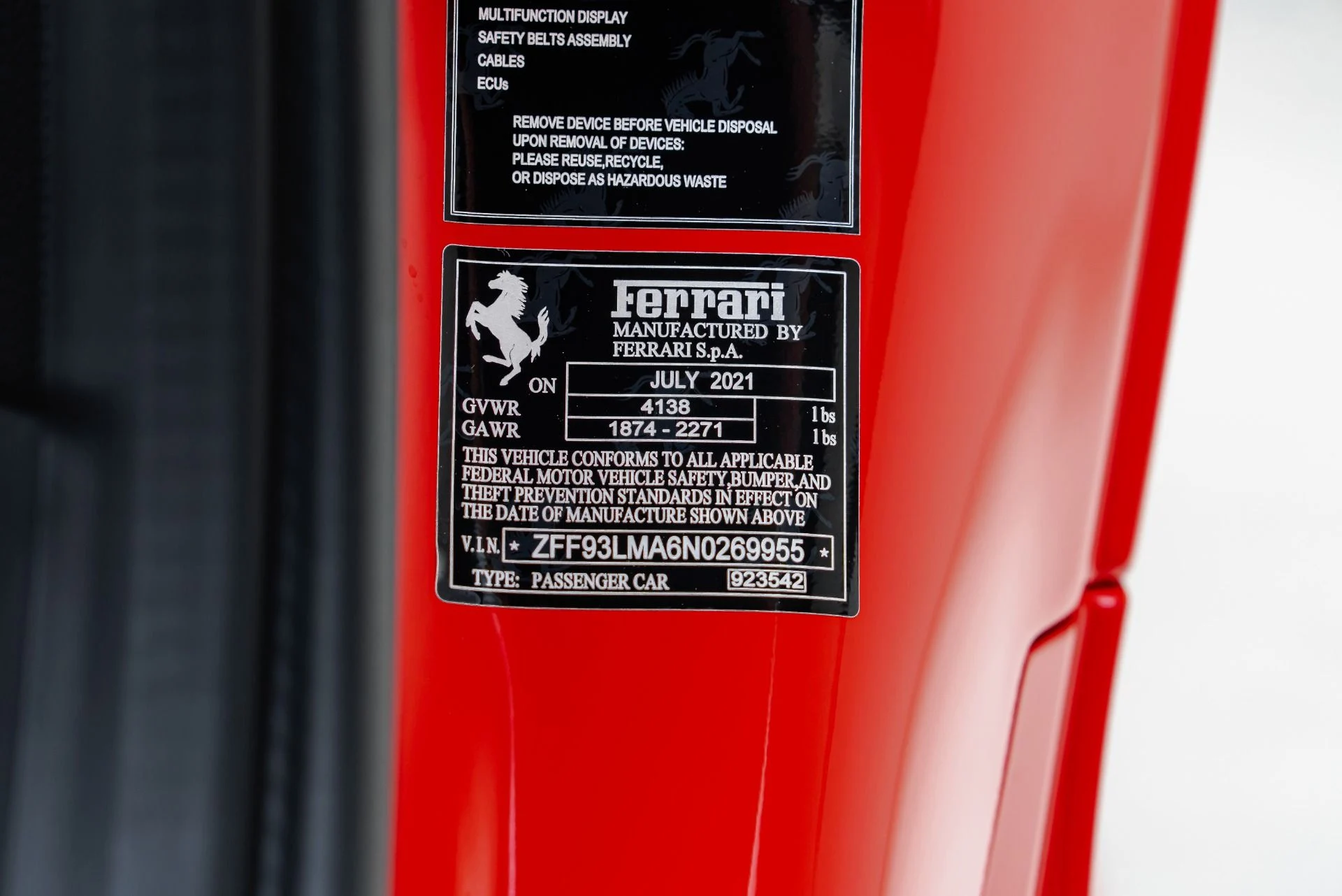 mph067_275524854_Used_2022_Ferrari_F8_Spider_1788281713_1cbe012794