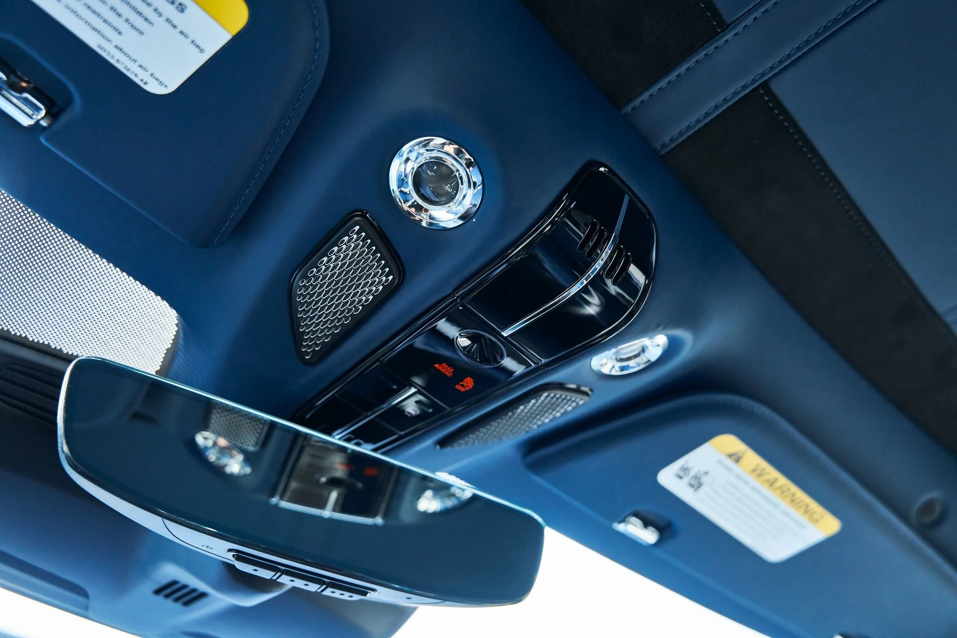 mph067_2795104426_Used_2024_Aston_Martin_DB_12_1772678028_02591929c8