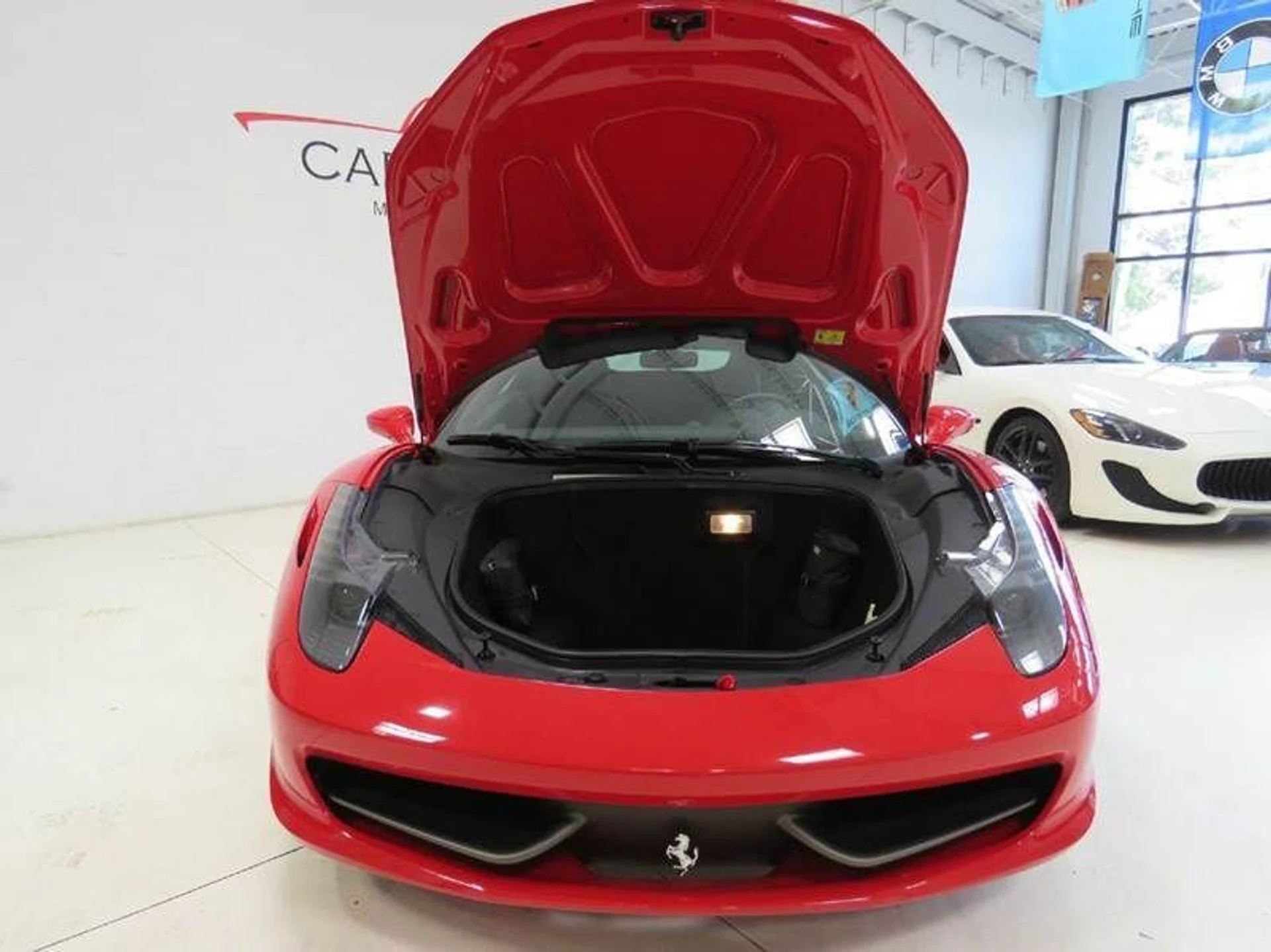 mph067_2800170998_2012_ferrari_458_italia_base_2dr_coupe_d75b31b290