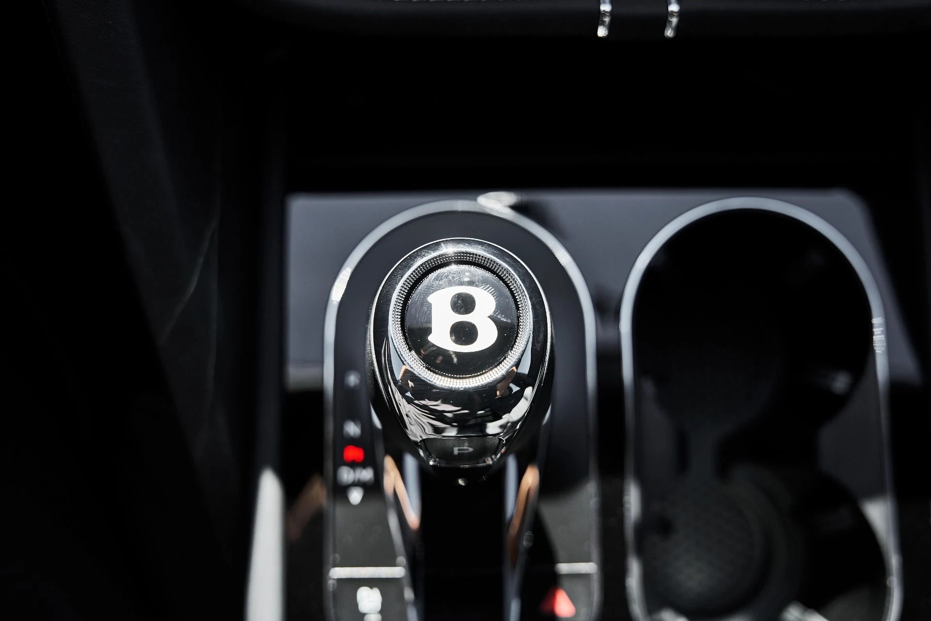 mph067_2898364860_Used_2025_Bentley_Bentayga_S_1782153071_aca37364c4