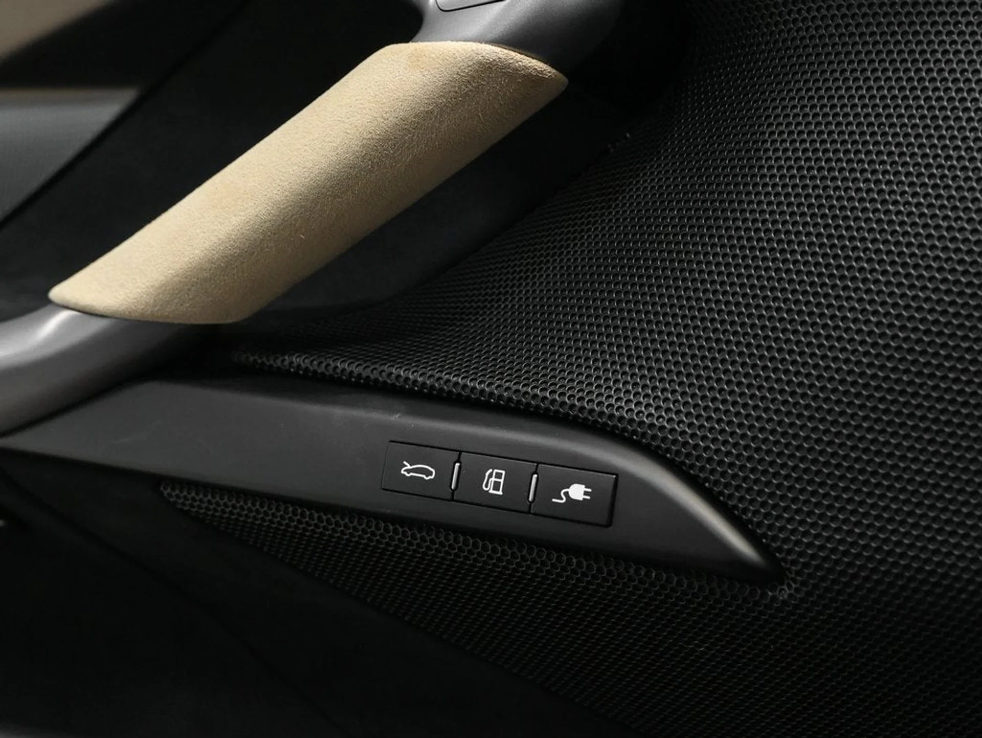 mph067_2975294949_68_57f87018e2