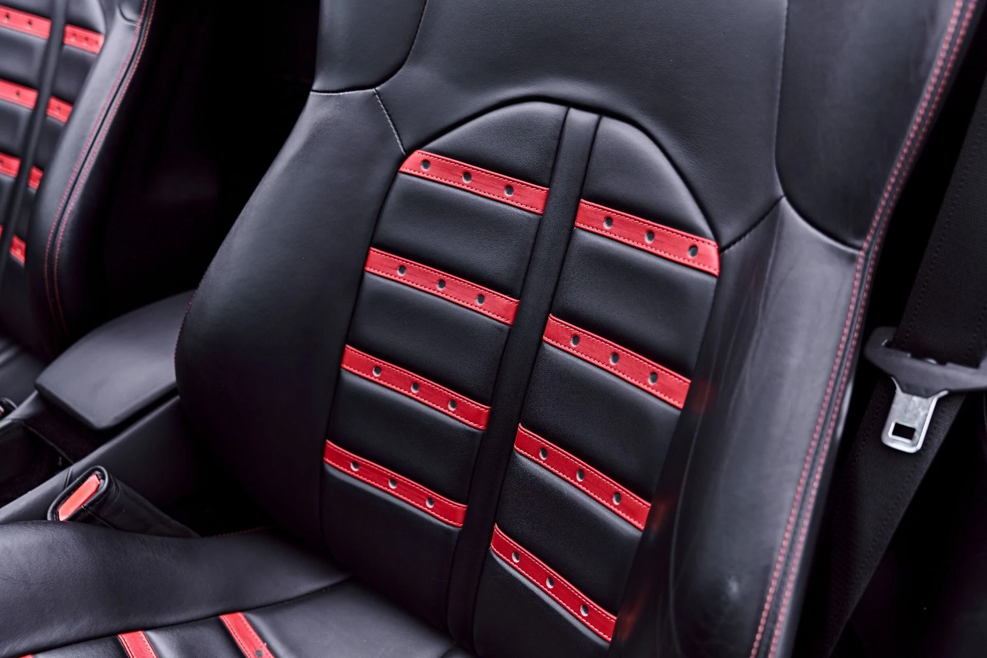 mph067_300447083_Used_2018_Ferrari_488_Spider_Base_1782759914_389cefa6c7