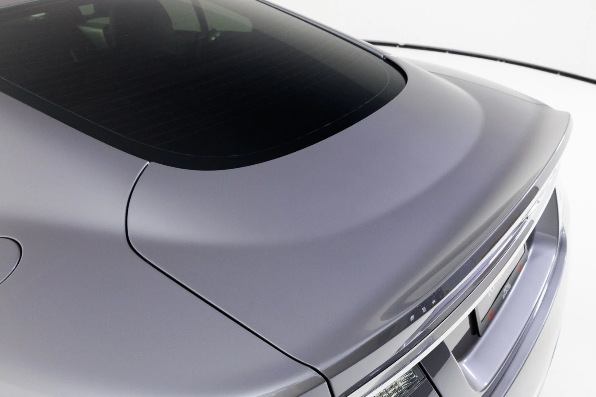mph067_3031428768_Used_2010_Aston_Martin_DBS_1792190121_40f58eaf9f