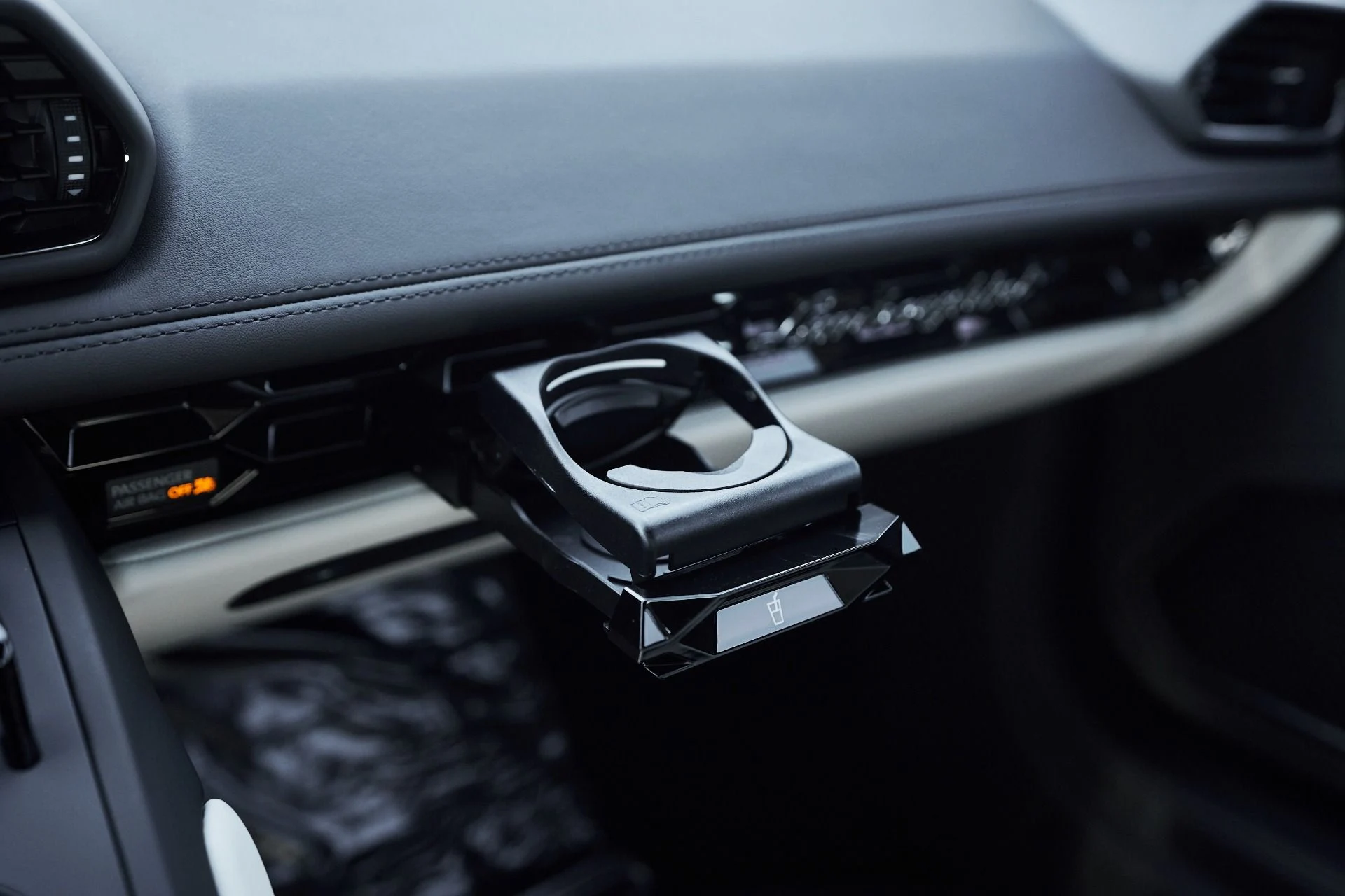 mph067_3159633367_Used_2022_Lamborghini_Huracan_EVO_Base_1761947456_ac3966f417