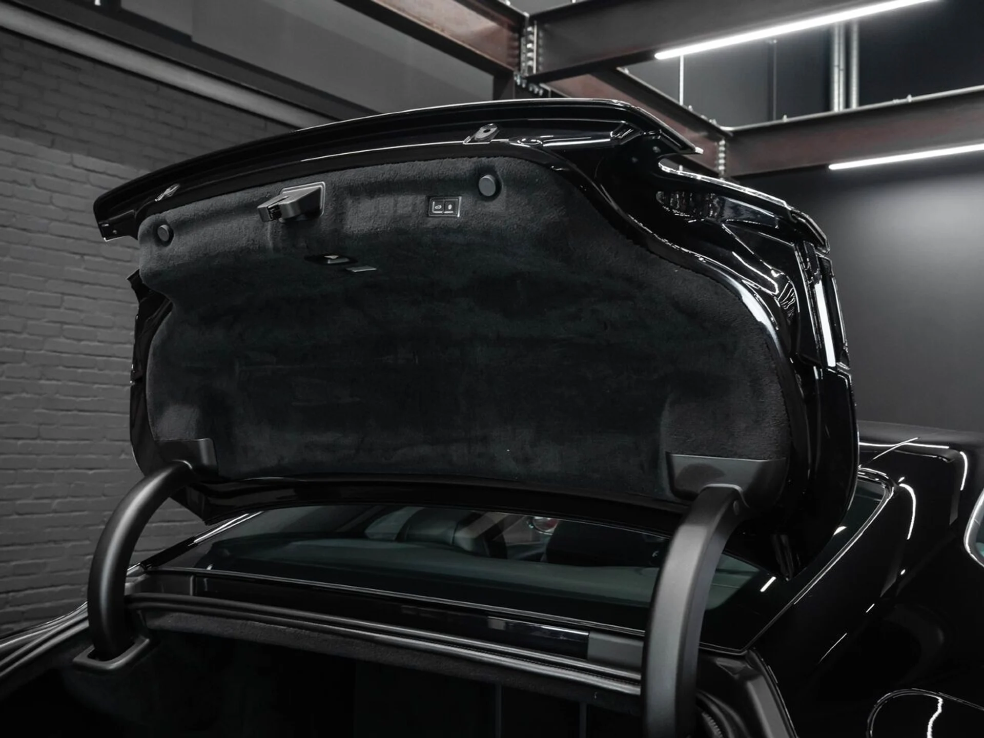 mph067_3210121099_bentley_continental_2022_8c9aeb86c9