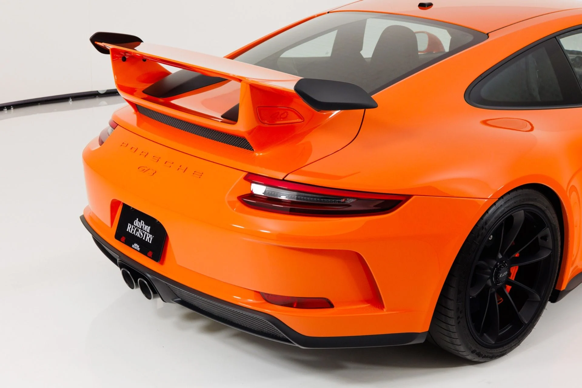 mph067_3266548305_Used_2018_Porsche_911_GT_3_1785880198_24cbc111f0