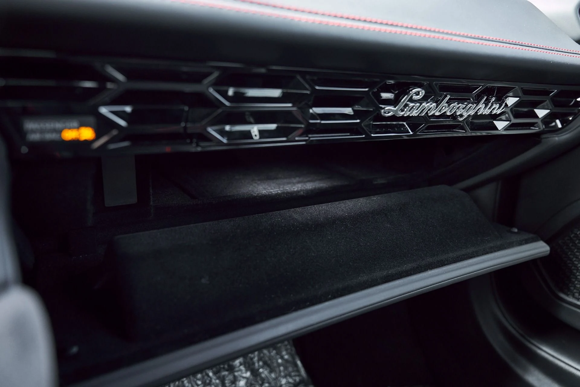 mph067_3275274466_Used_2020_Lamborghini_Huracan_EVO_1768438673_99b77e9979