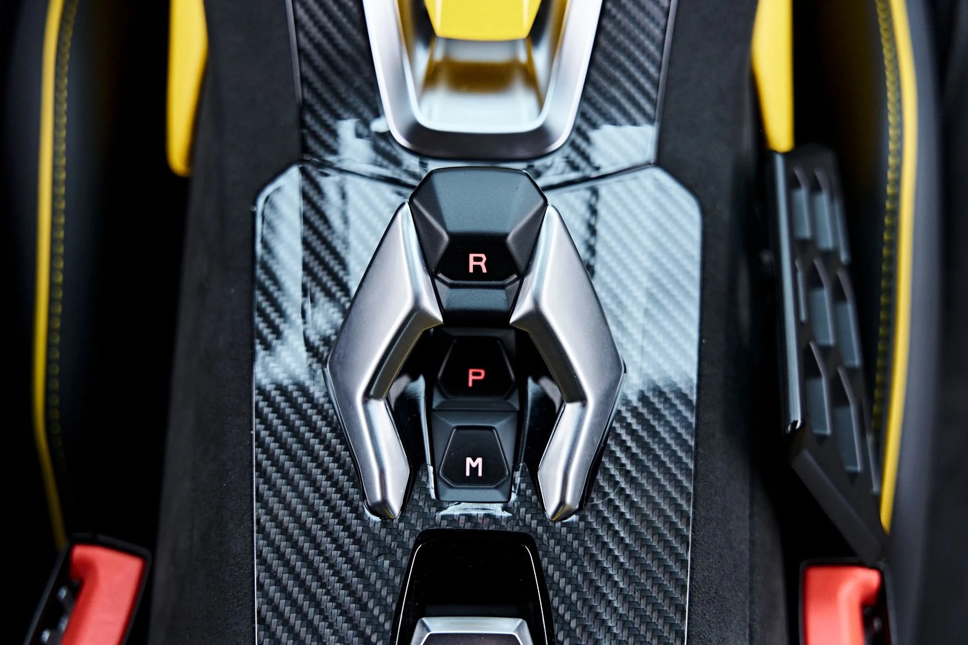 mph067_3318084776_Used_2024_Lamborghini_Huracan_Tecnica_Base_1788455491_42708c221c