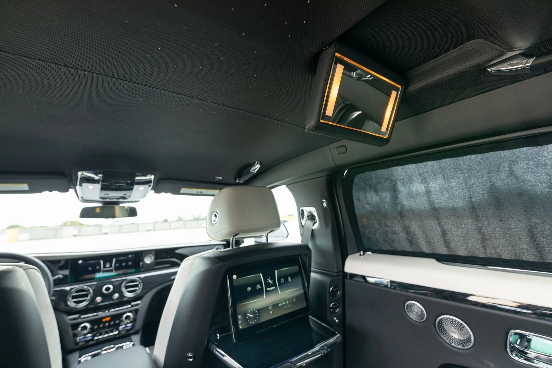 mph067_3355043940_Used_2021_Rolls_Royce_Ghost_EWB_1768869200_f66b96b8e4