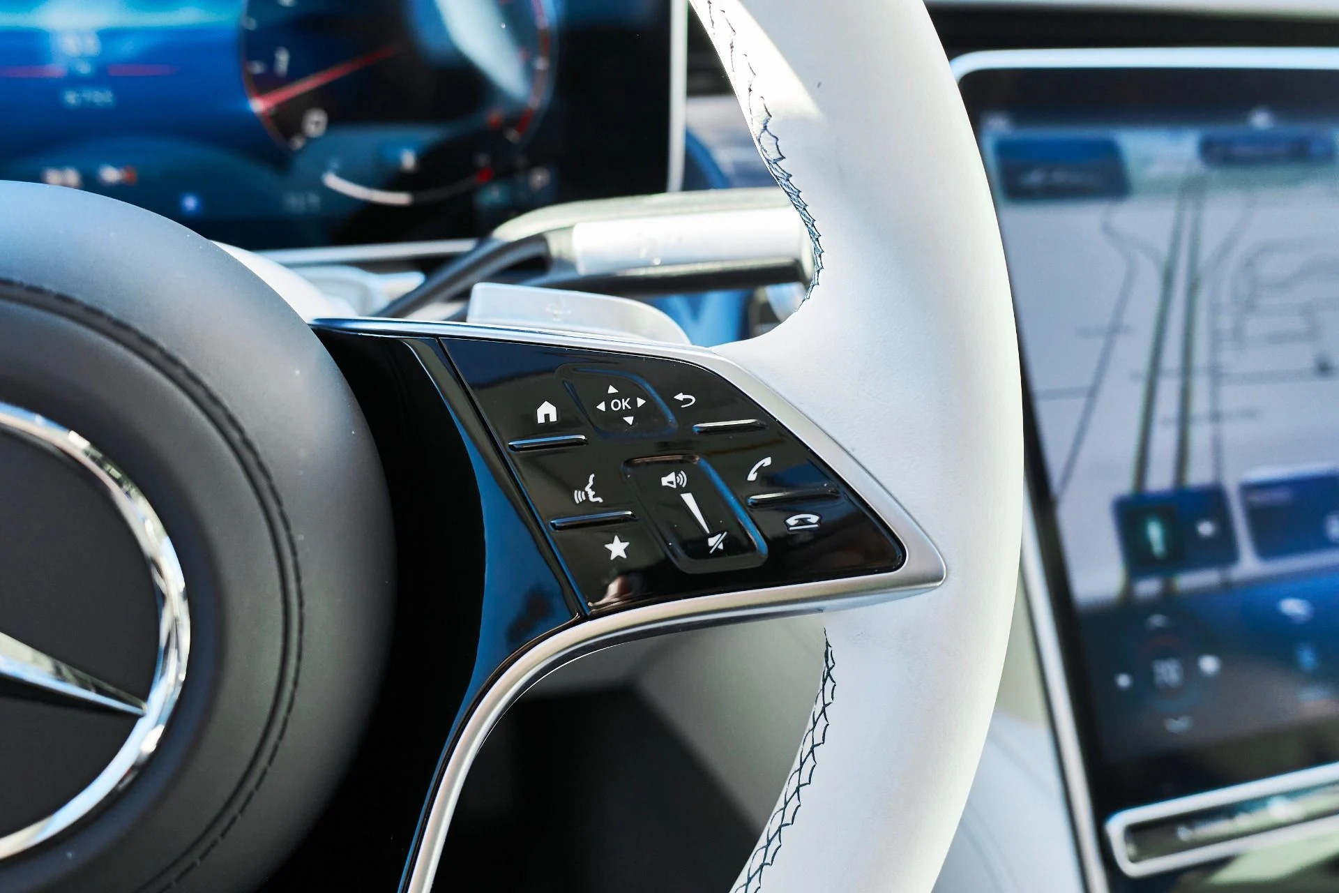 mph067_3376517927_Used_2024_Mercedes_Benz_S_Class_Maybach_S_680_1765936889_9878365ec0