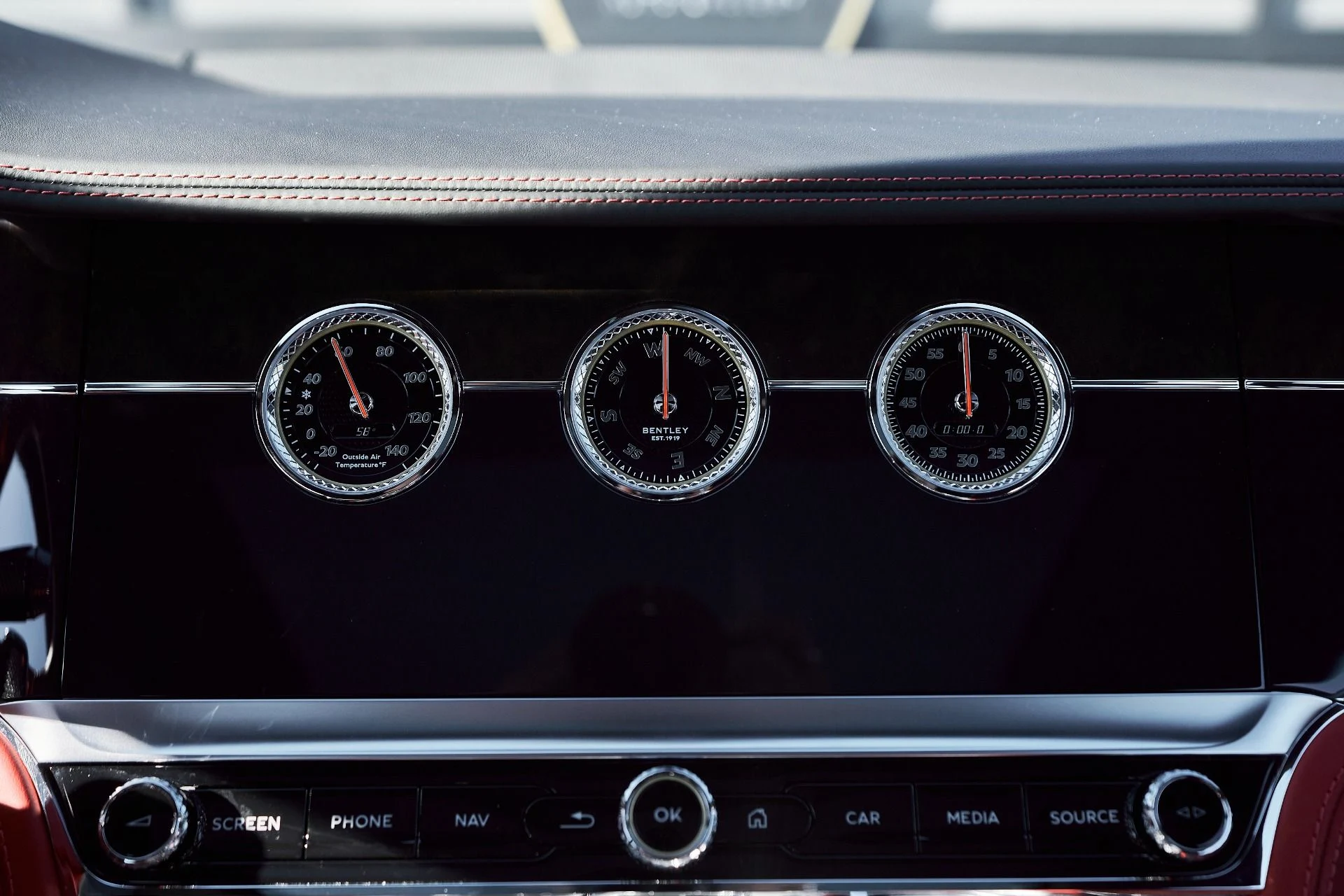 mph067_3399782579_Used_2023_Bentley_Continental_GT_Azure_1764903672_51c492881c