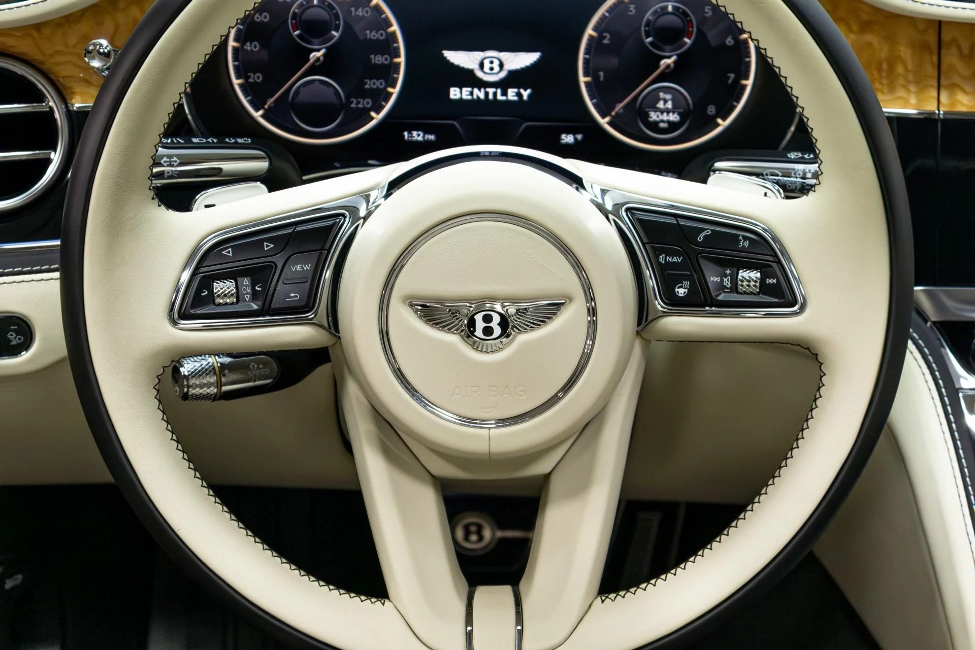 mph067_3403340307_Used_2021_Bentley_Flying_Spur_W12_1772666284_9c56326122