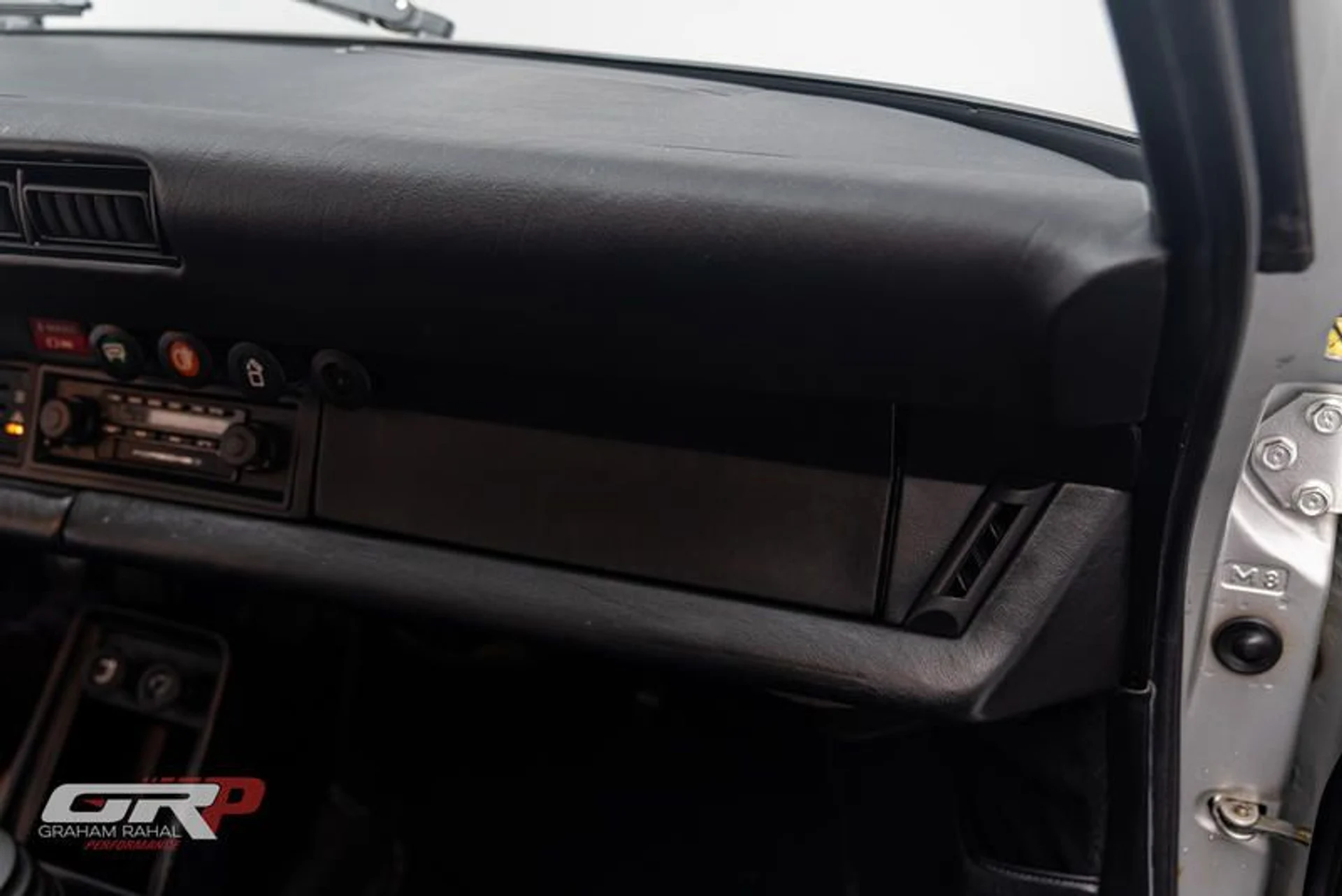 mph067_3431847609_66_D3_F5_B7_1_BE_2_4_B3_C_A0_A0_868_C46_F7_FD_9_A_3576d38fe0